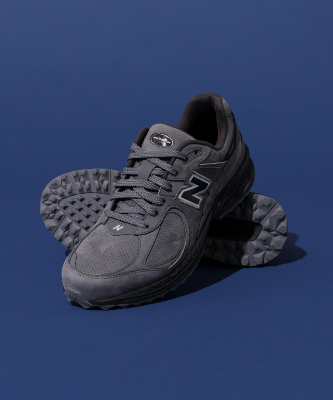 展開店舗限定］2002 v1 (UNISEX) | new balance golf（ニューバランス