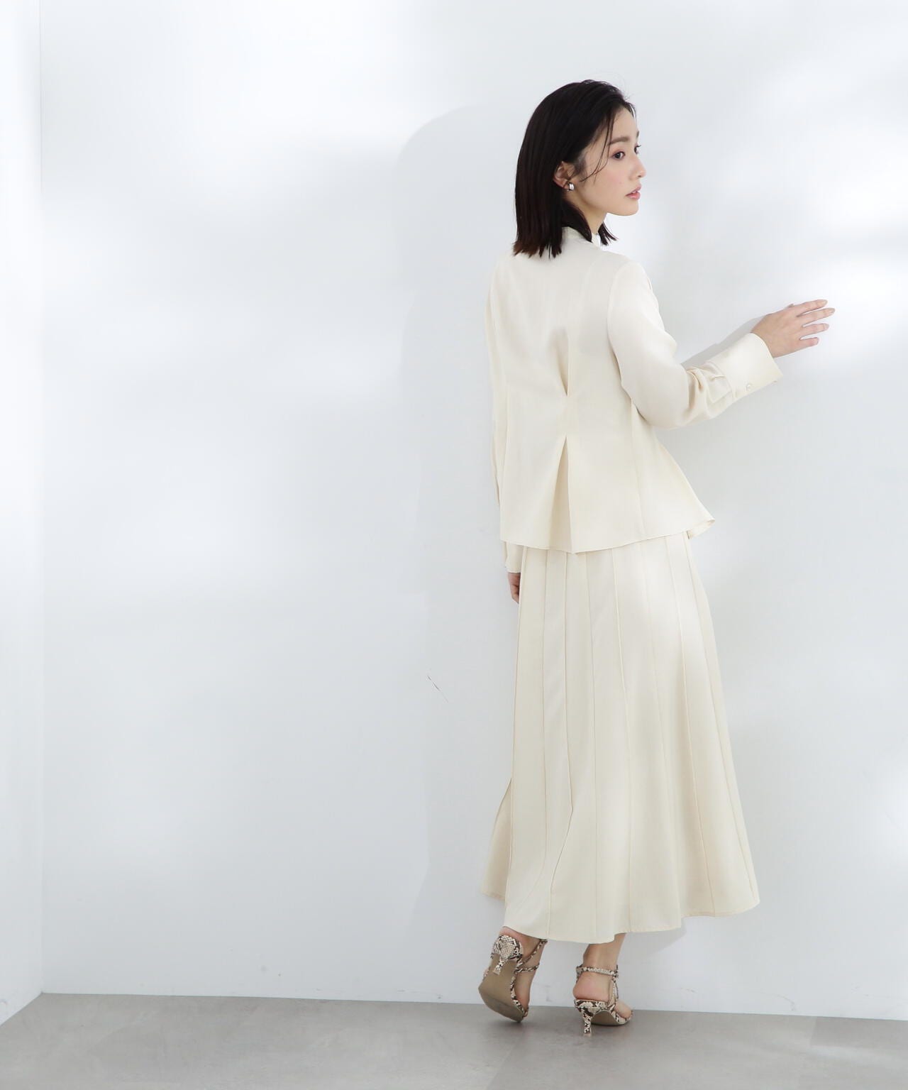 ピンタックスカート