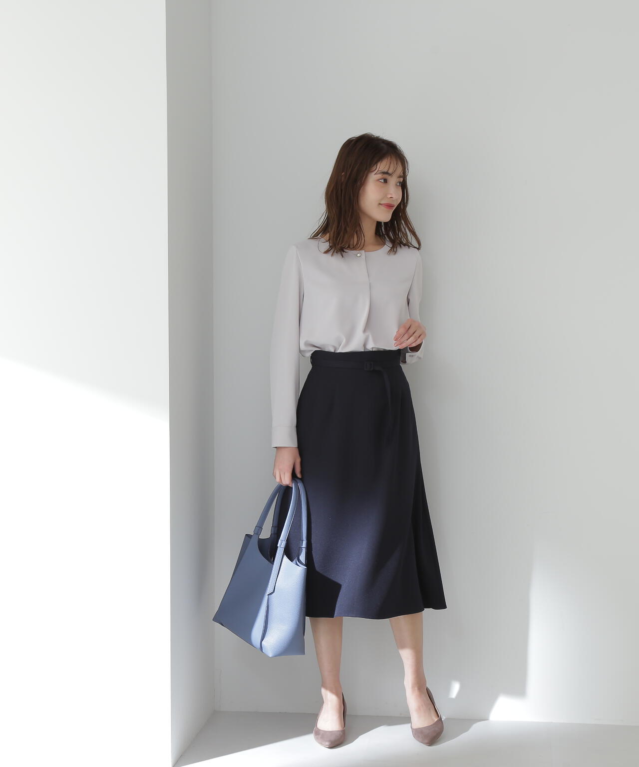 ベルト付きフレアスカート