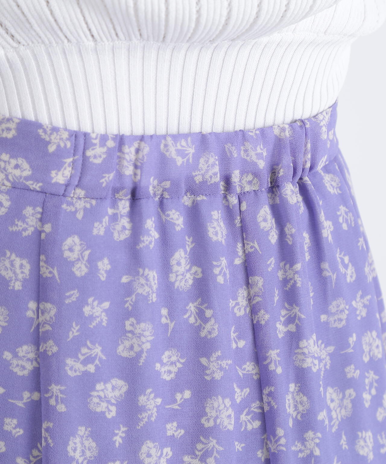 エスカルゴ花柄シフォンスカート