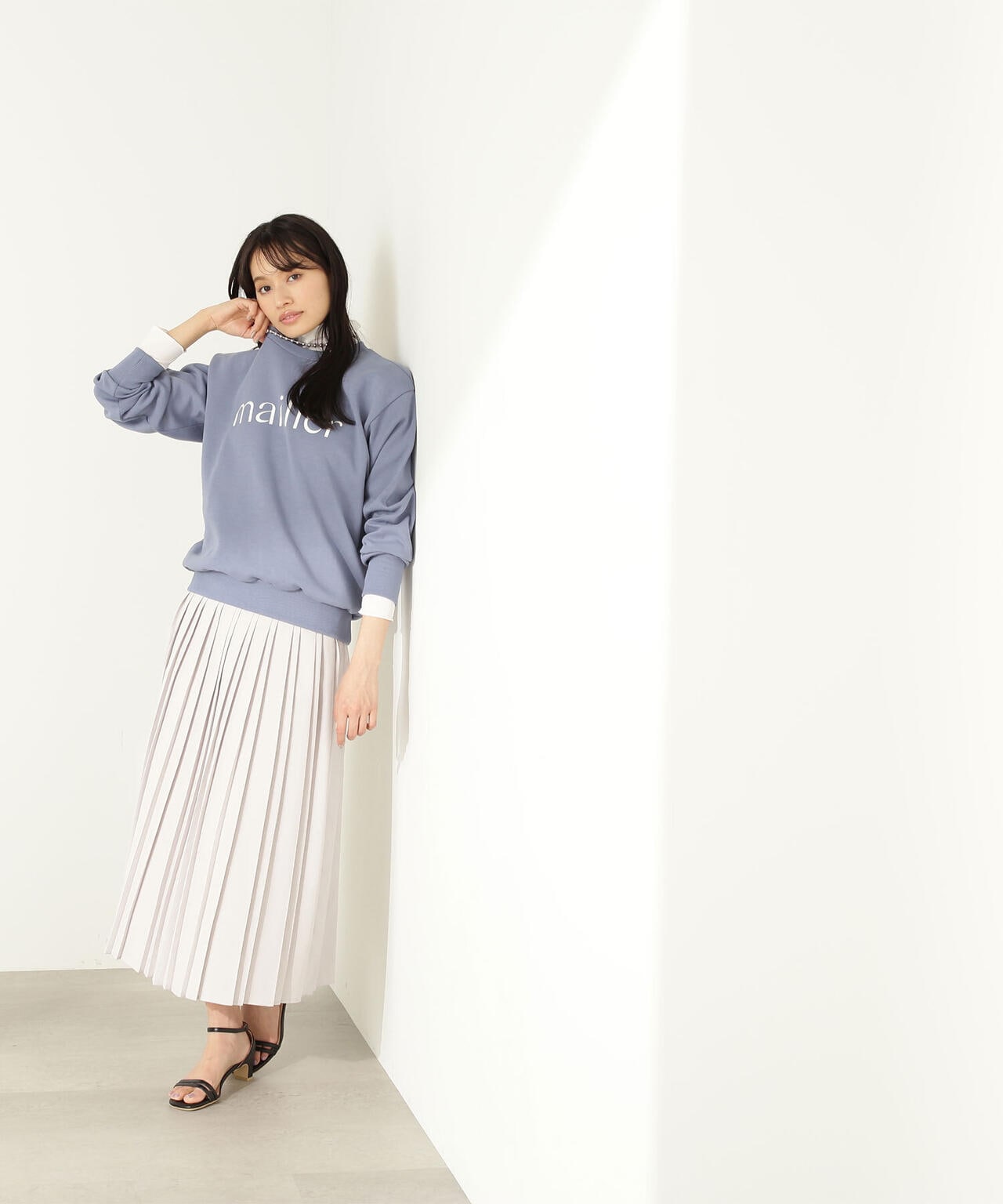 【bdONLINE限定色：ベージュ】アソートロゴカットソープルオーバー