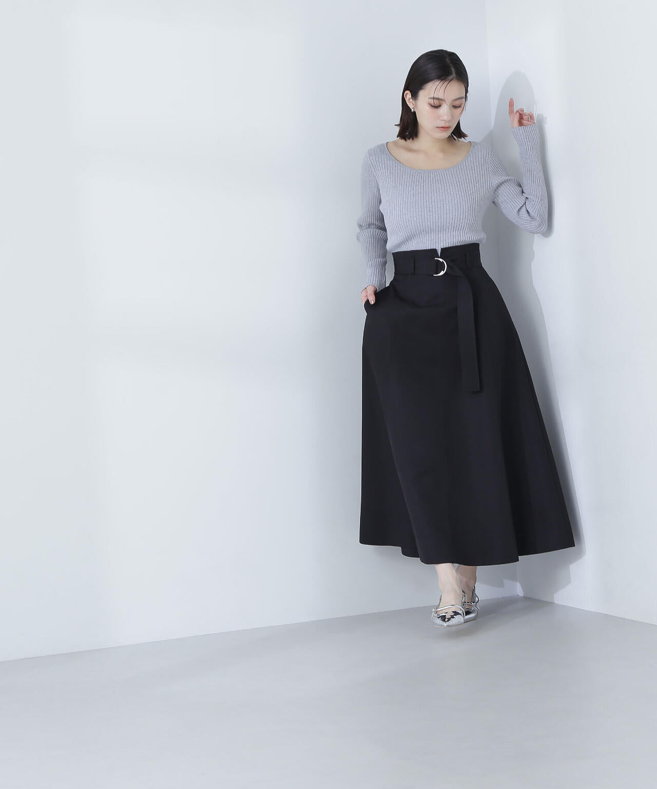 ベルテッドフォルムフレアスカート | NATURAL BEAUTY BASIC  