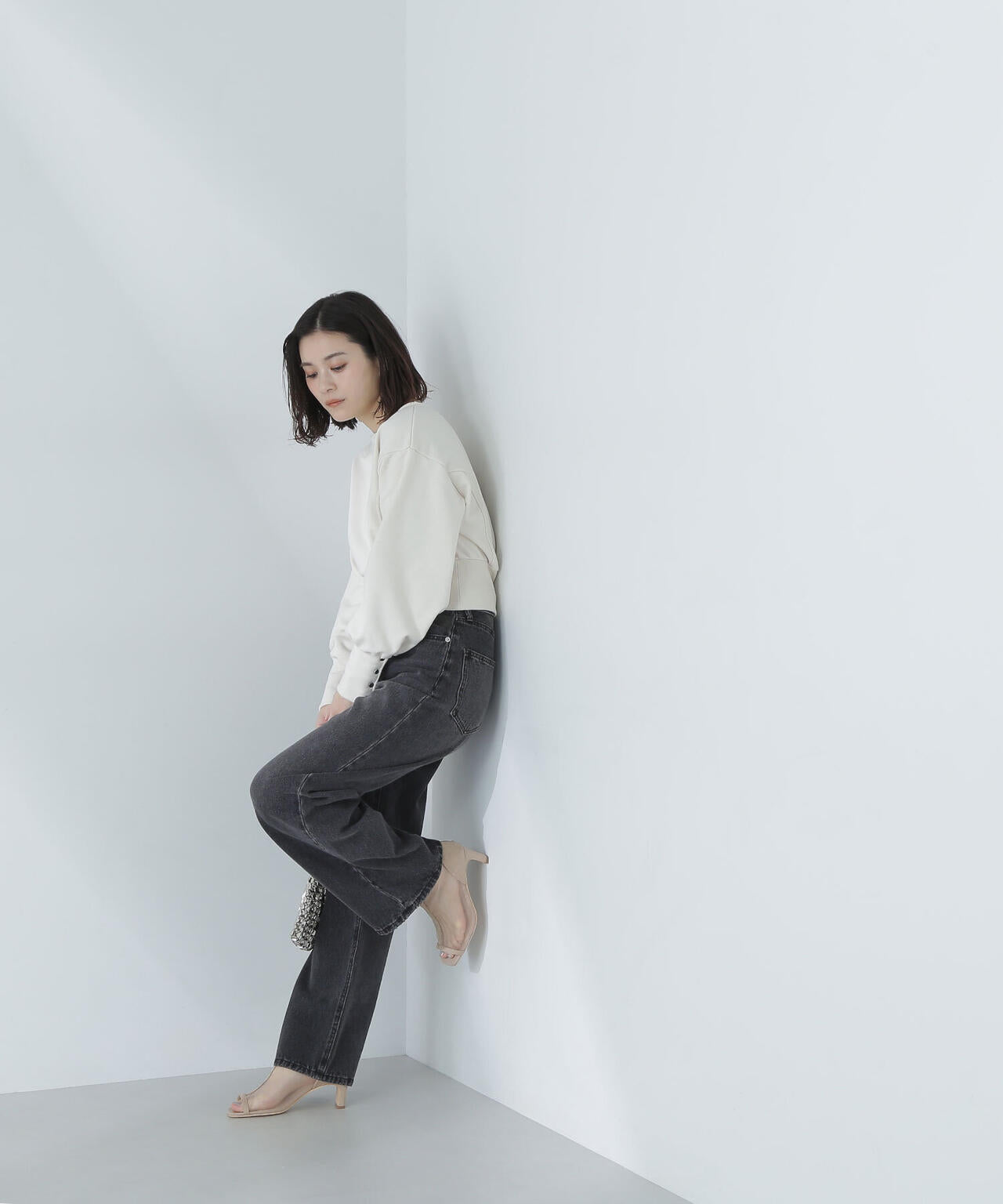 2b023037-87d6-5a26-83fd-2ee457588c16_Image