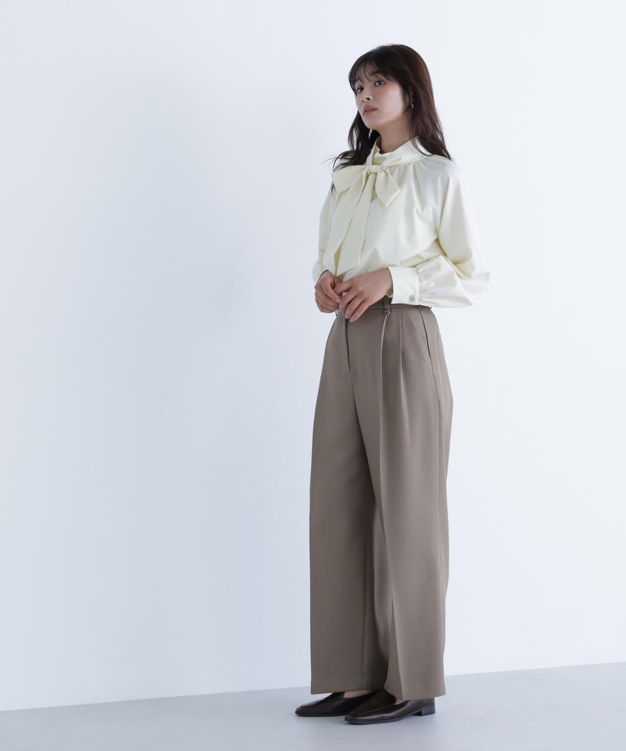 ハイネックリボンボウブラウス | NATURAL BEAUTY BASIC（ナチュラル