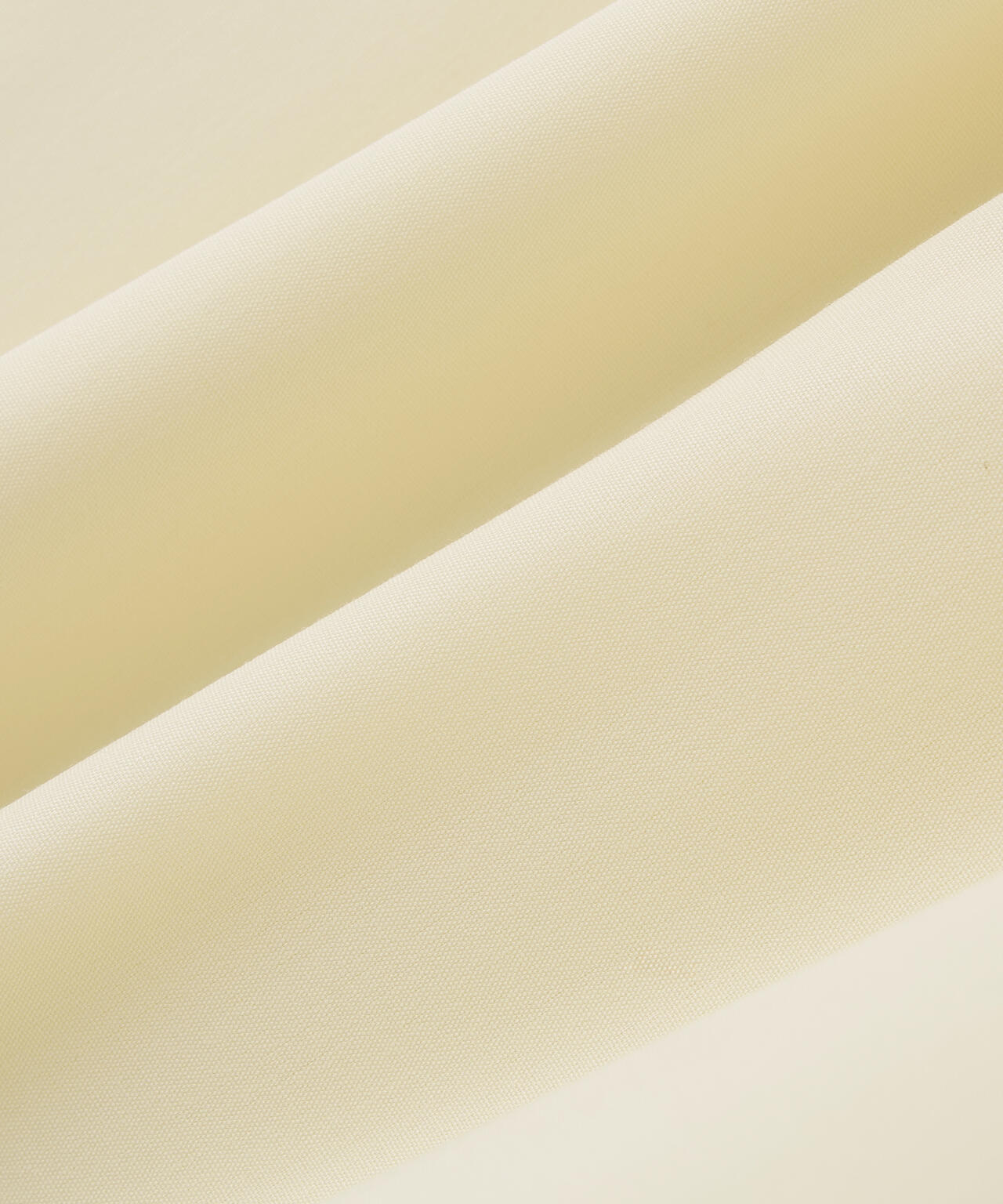 ハイネックリボンボウブラウス