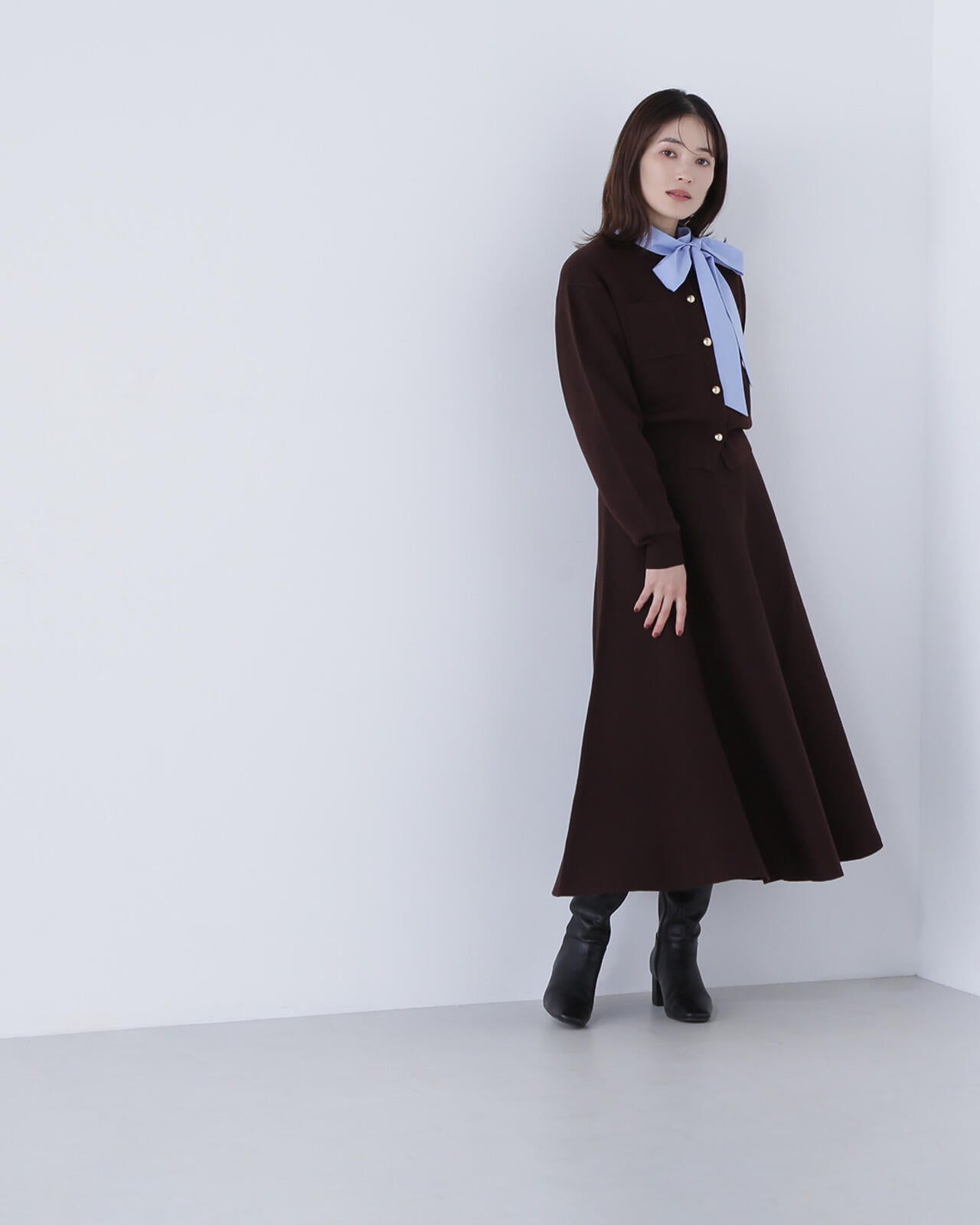 ハイネックリボンボウブラウス