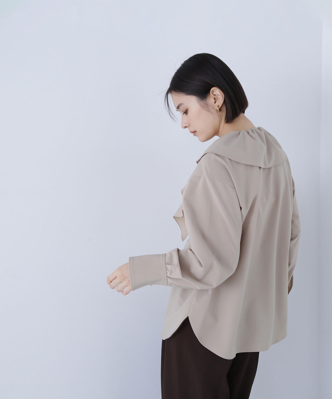 Oggi掲載】デザインラッフルブラウス | NATURAL BEAUTY BASIC