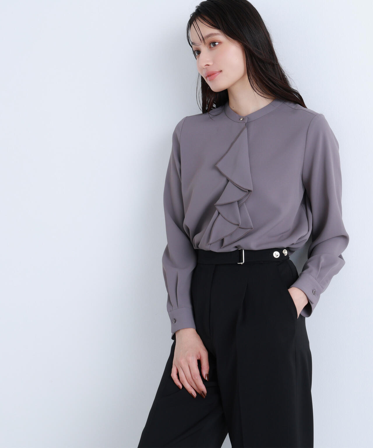 ダブルラッフルボウブラウス