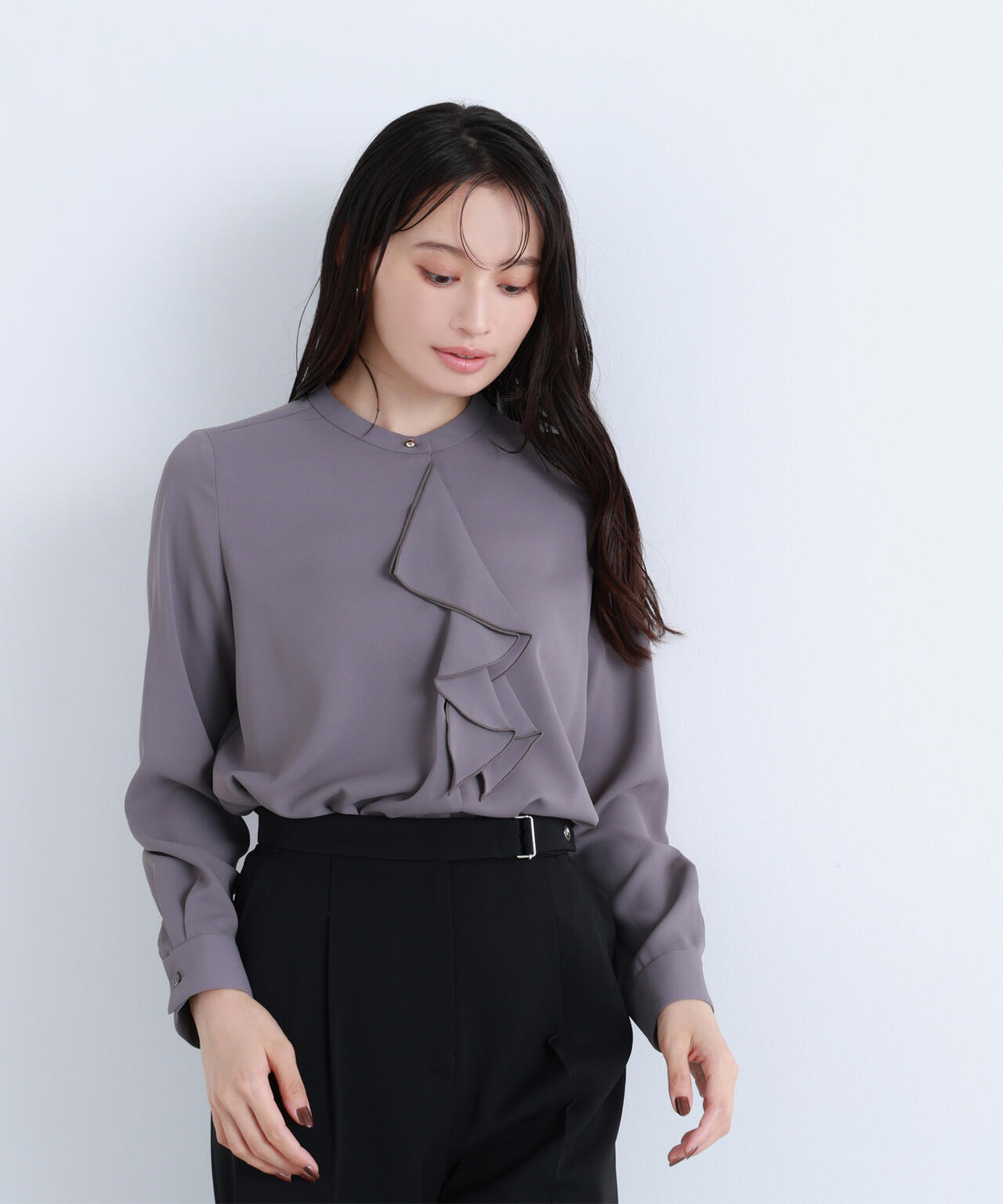 ダブルラッフルボウブラウス