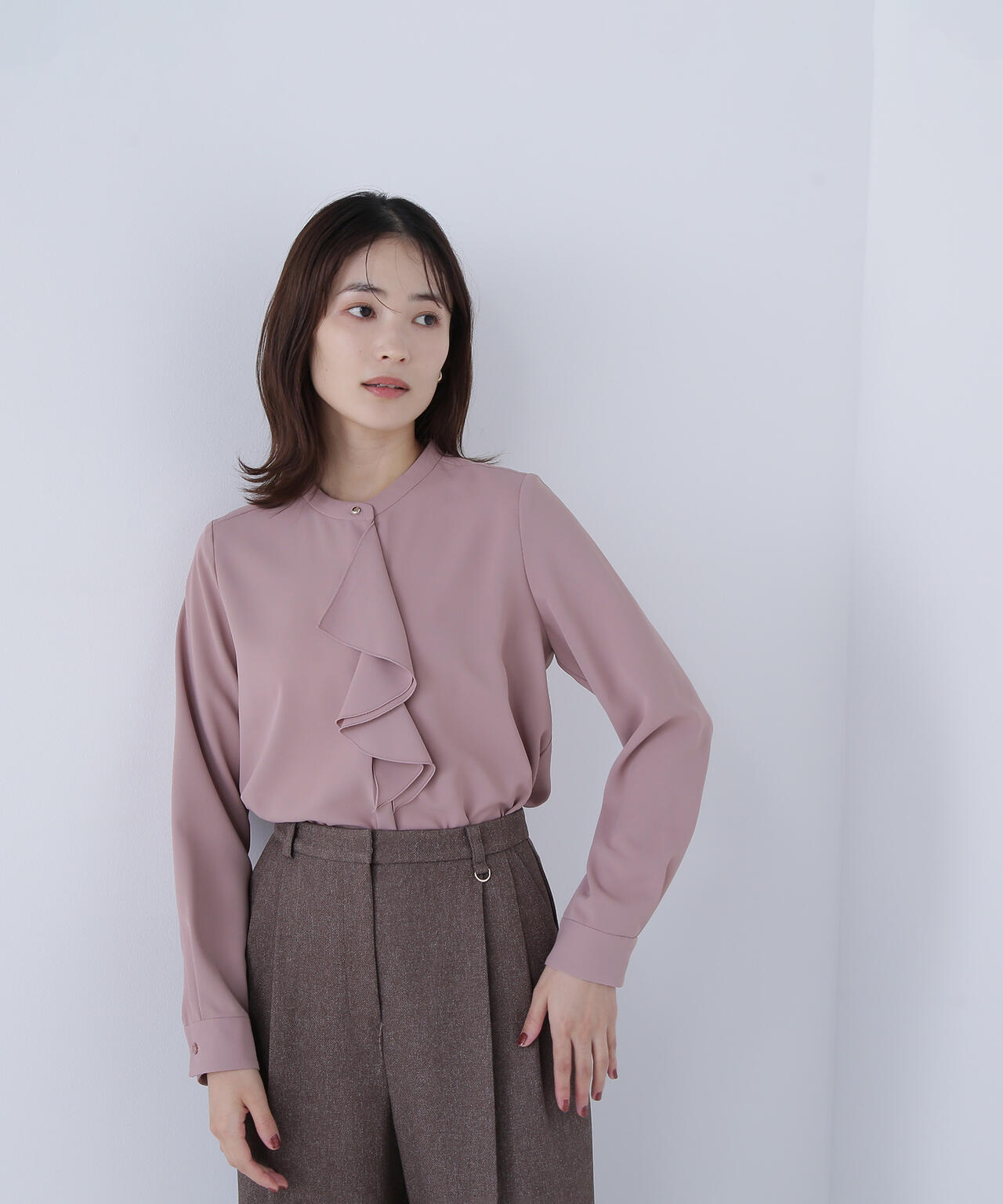 ダブルラッフルボウブラウス