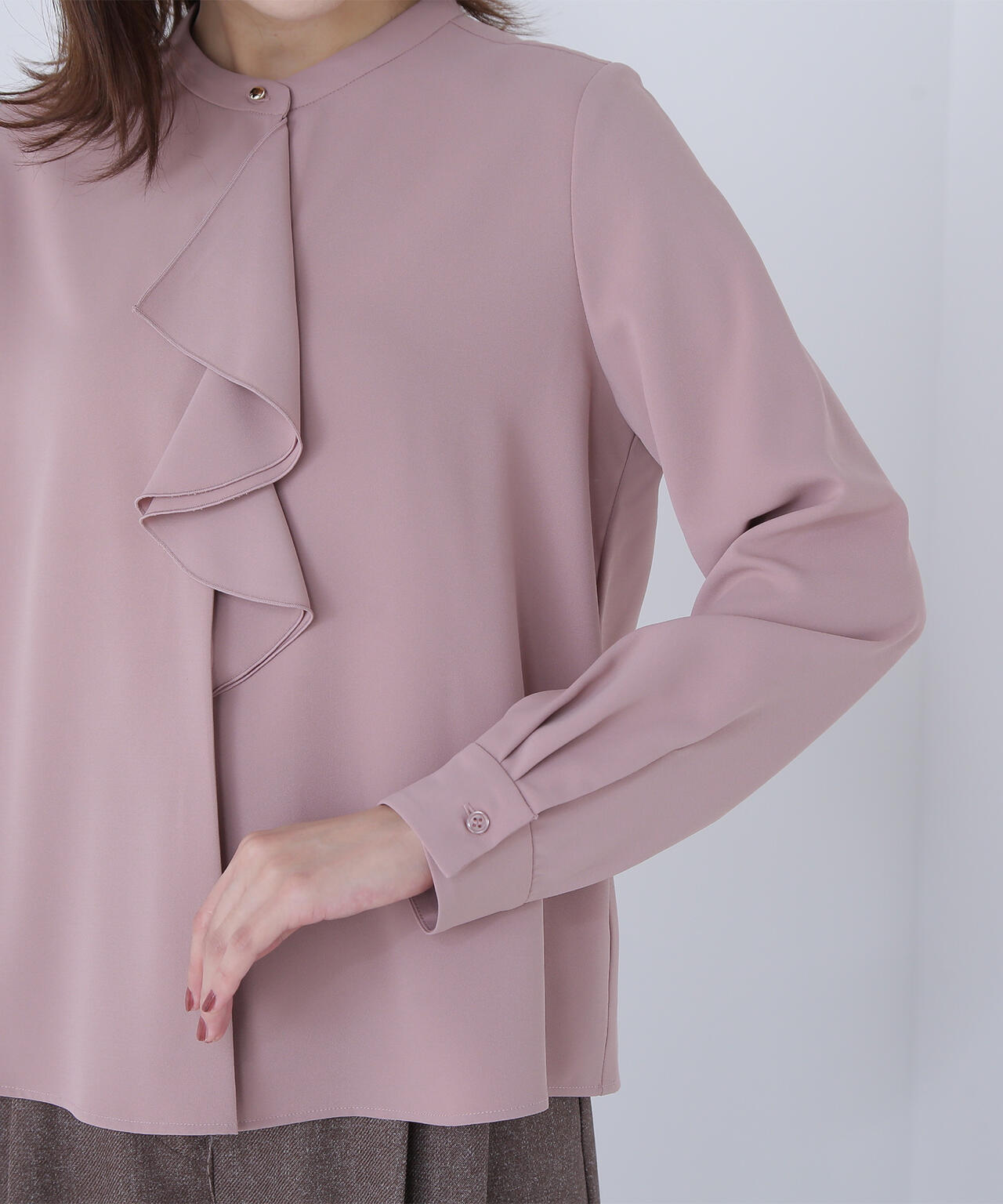 ダブルラッフルボウブラウス