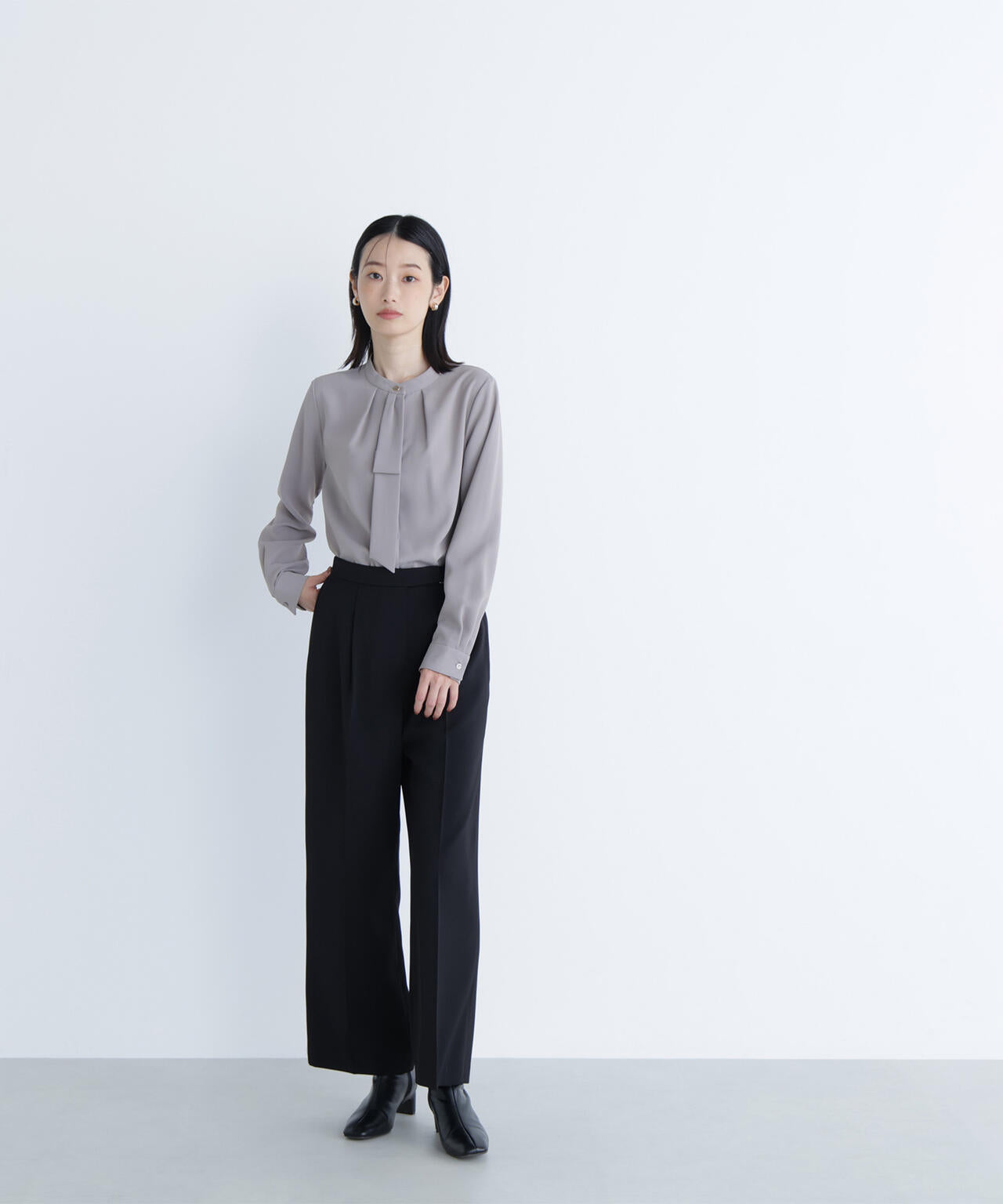 タックナロータイブラウス