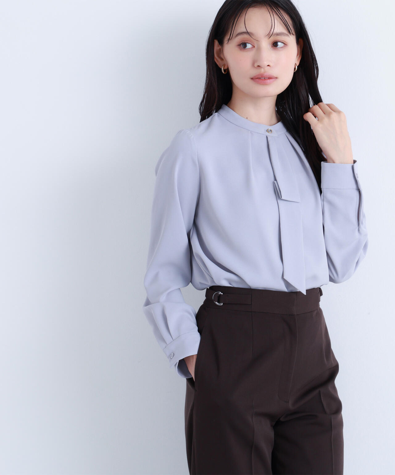 タックナロータイブラウス