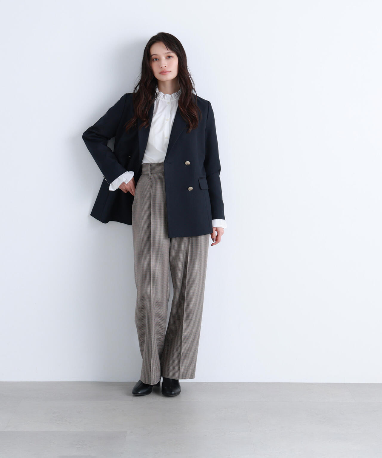 【Oggi掲載】フリルカフスハイネックブラウス