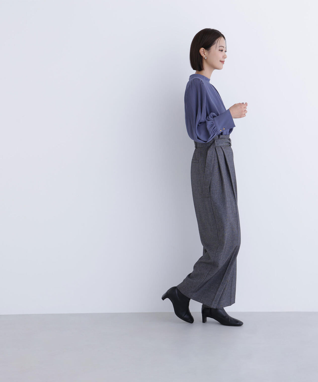 楊柳プリーツブラウス