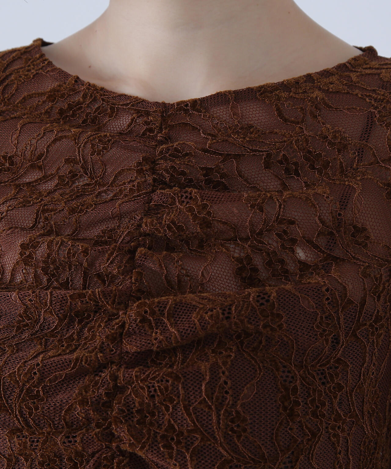 起毛レースフレアカフストップス