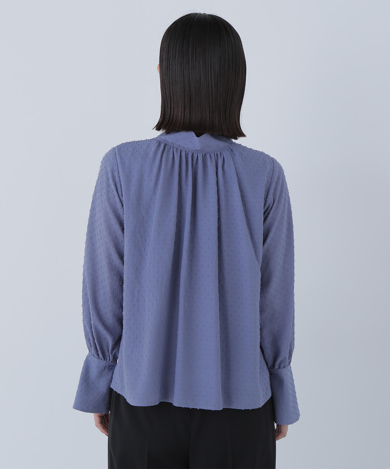 カットドビーボウブラウス
