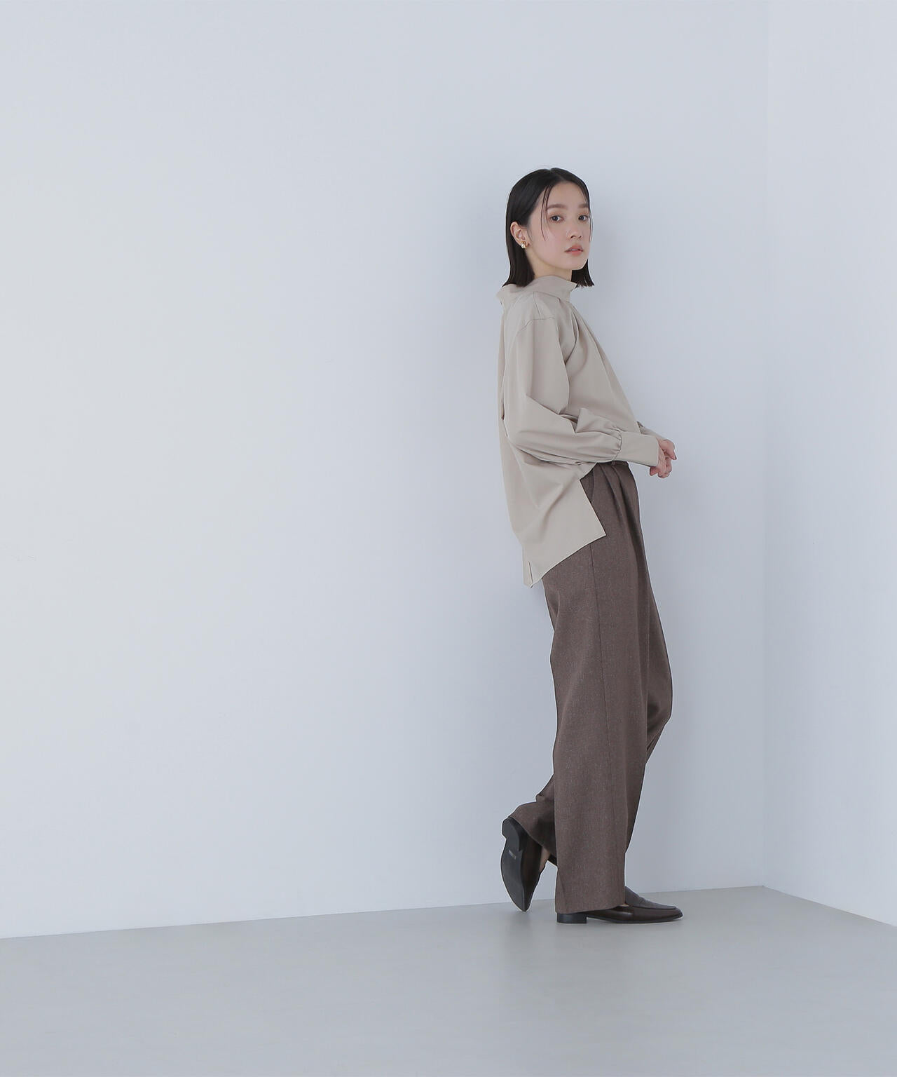 2wayスタンドネックブラウス