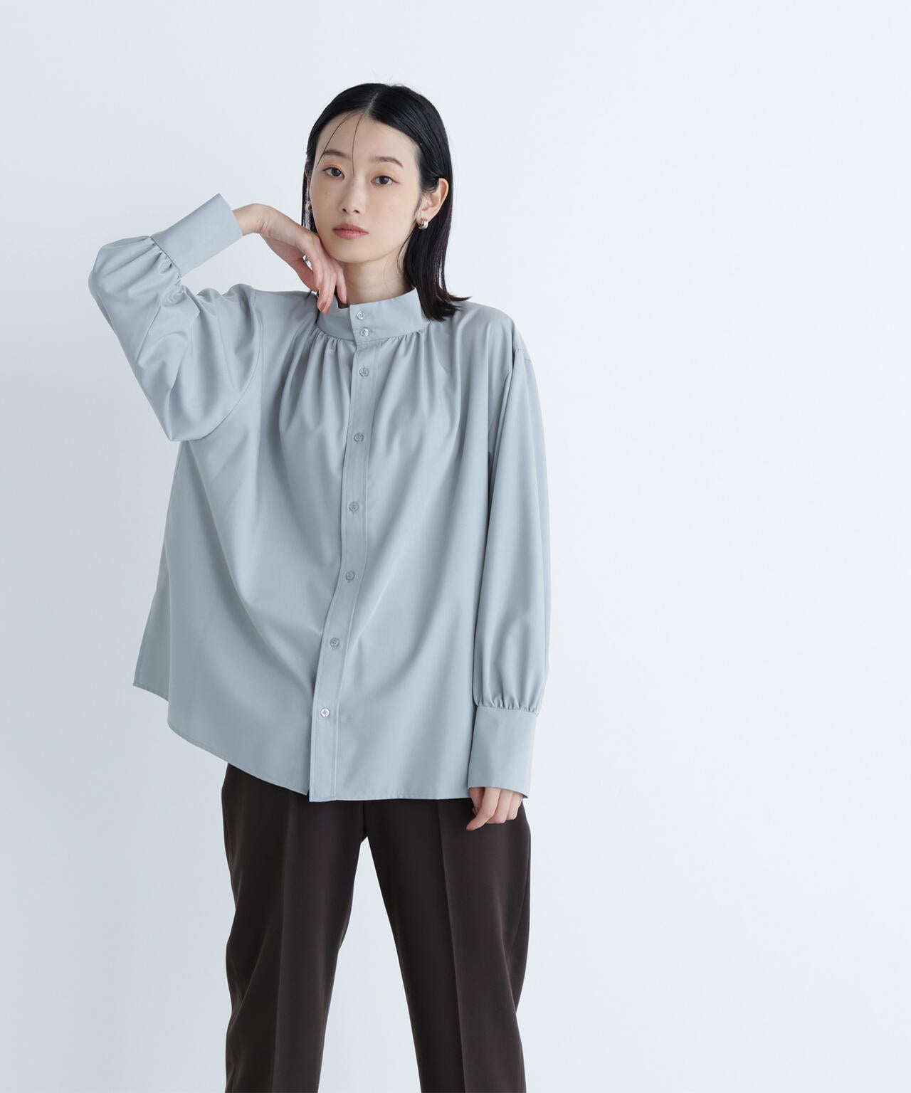 2wayスタンドネックブラウス