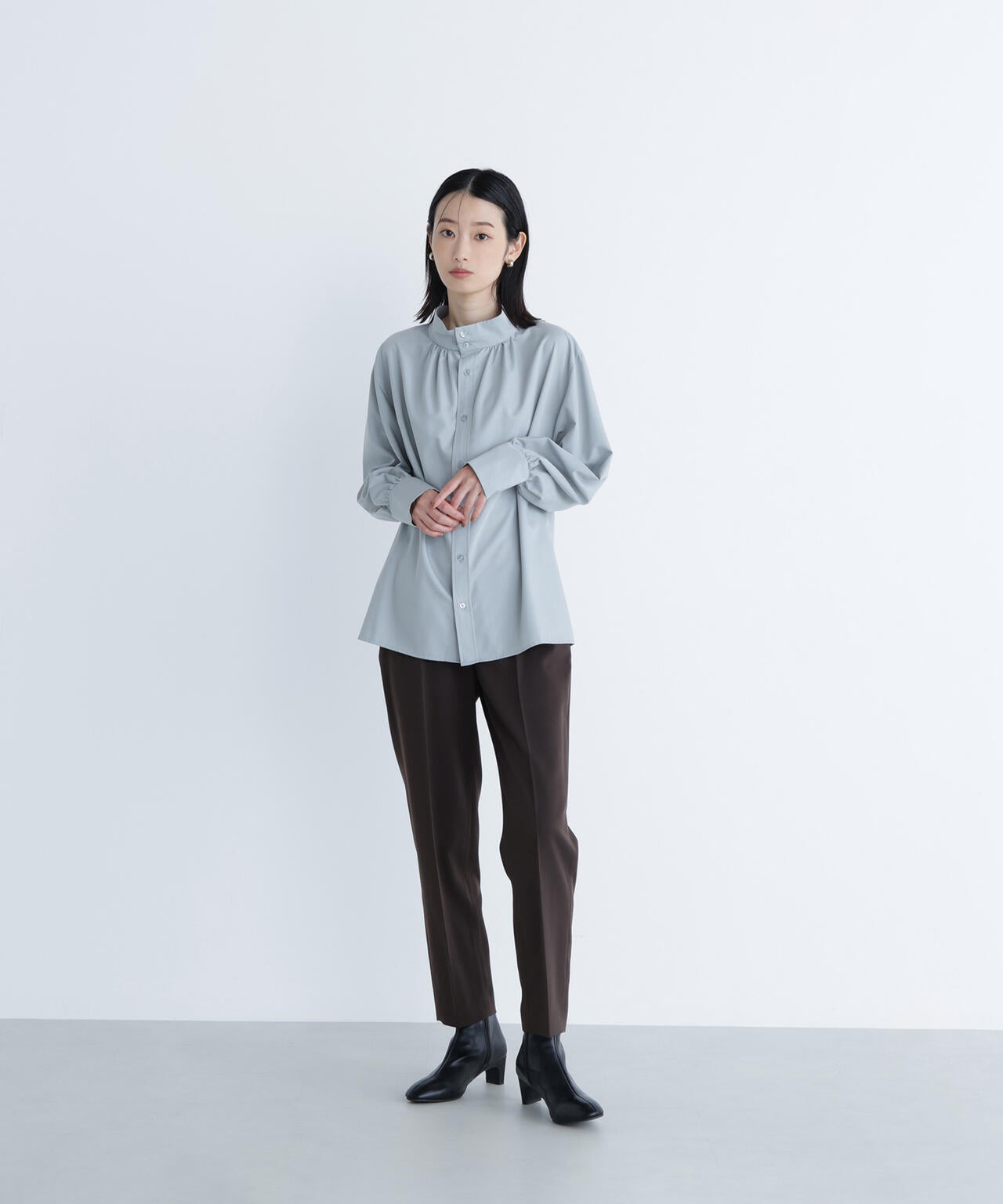 2wayスタンドネックブラウス