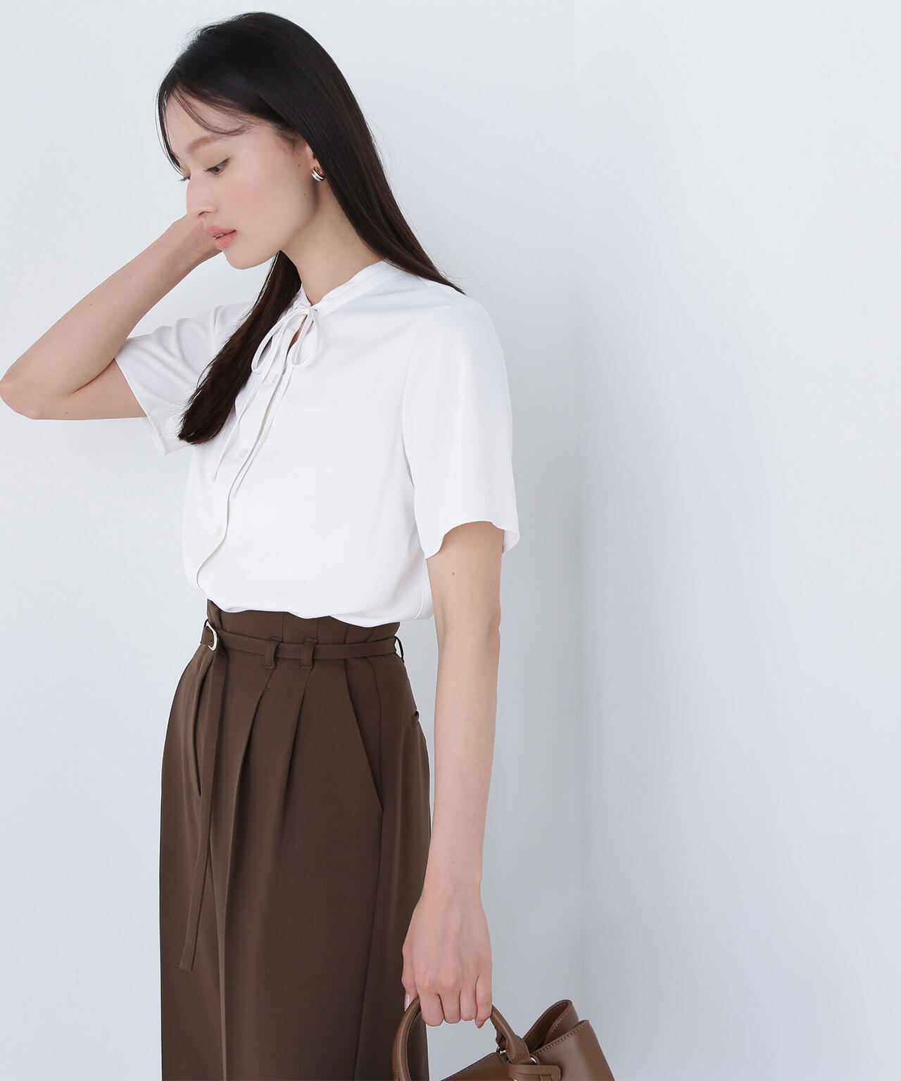 ナローリボンタイブラウス