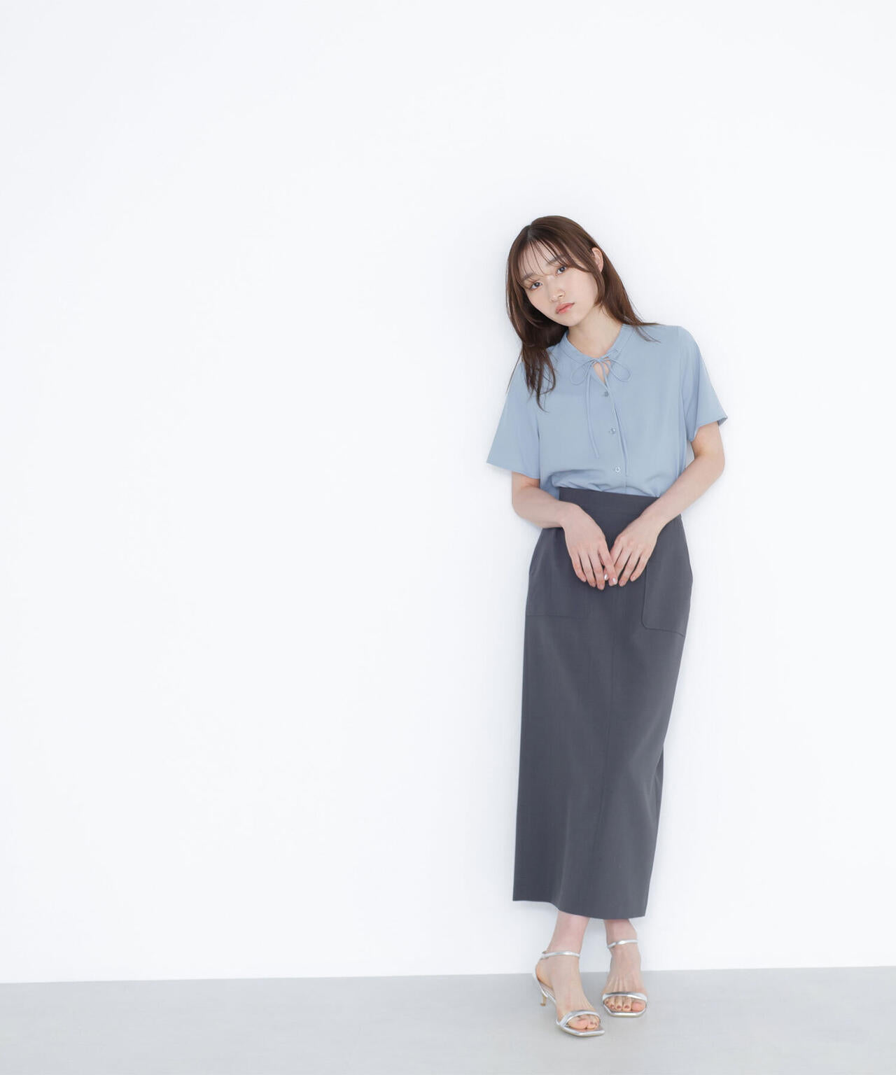 ナローリボンタイブラウス