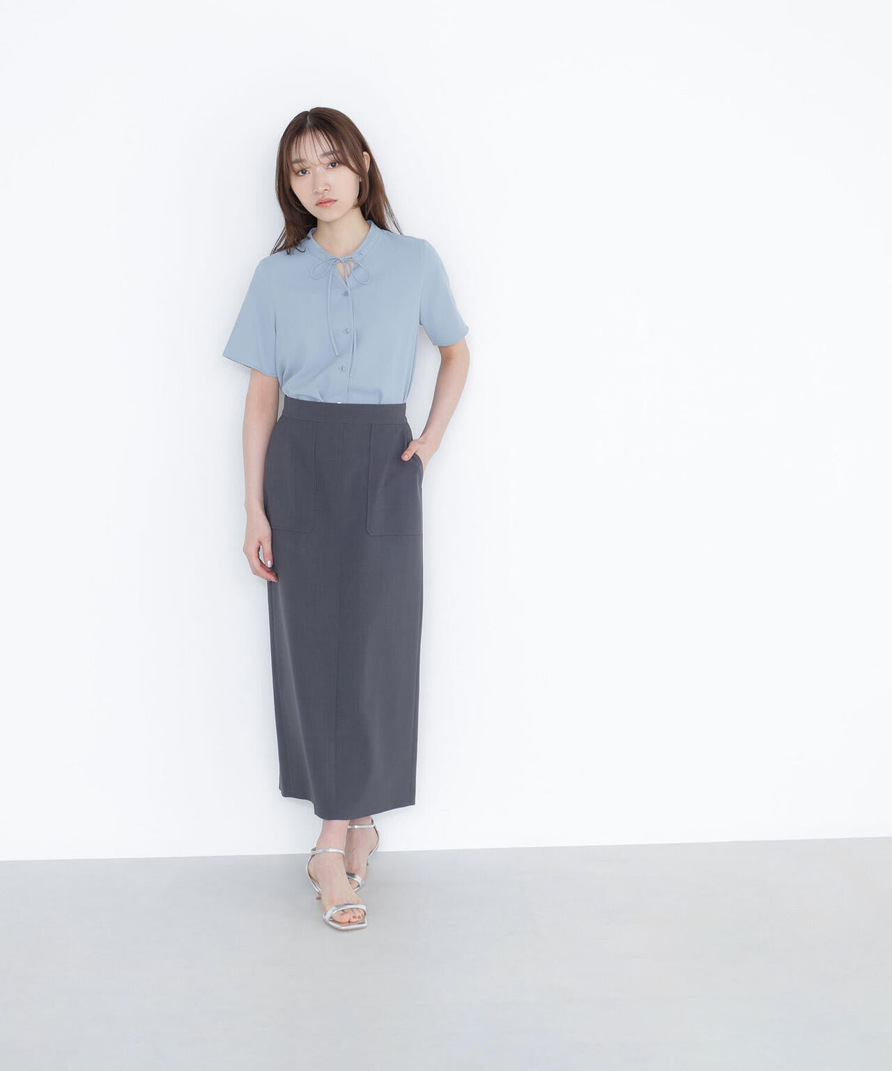 ナローリボンタイブラウス