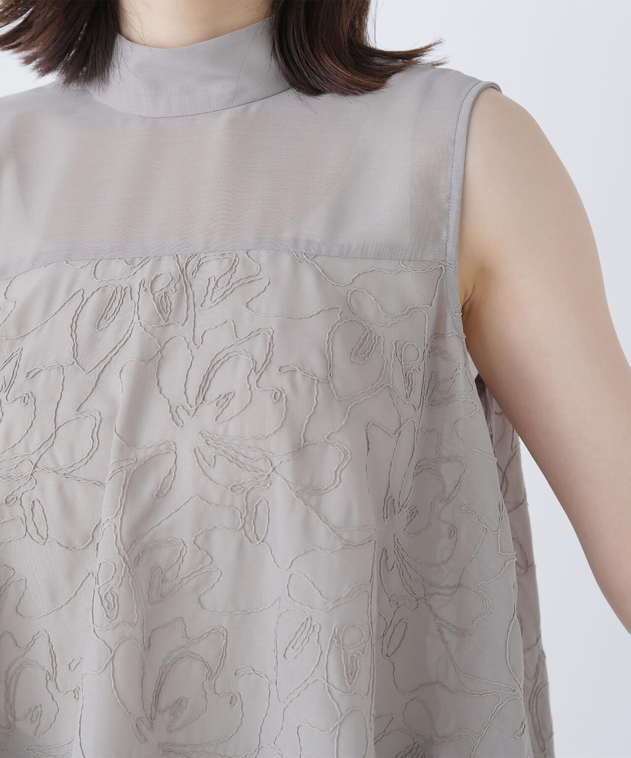 コード刺繍Aラインブラウス | NATURAL BEAUTY BASIC（ナチュラル