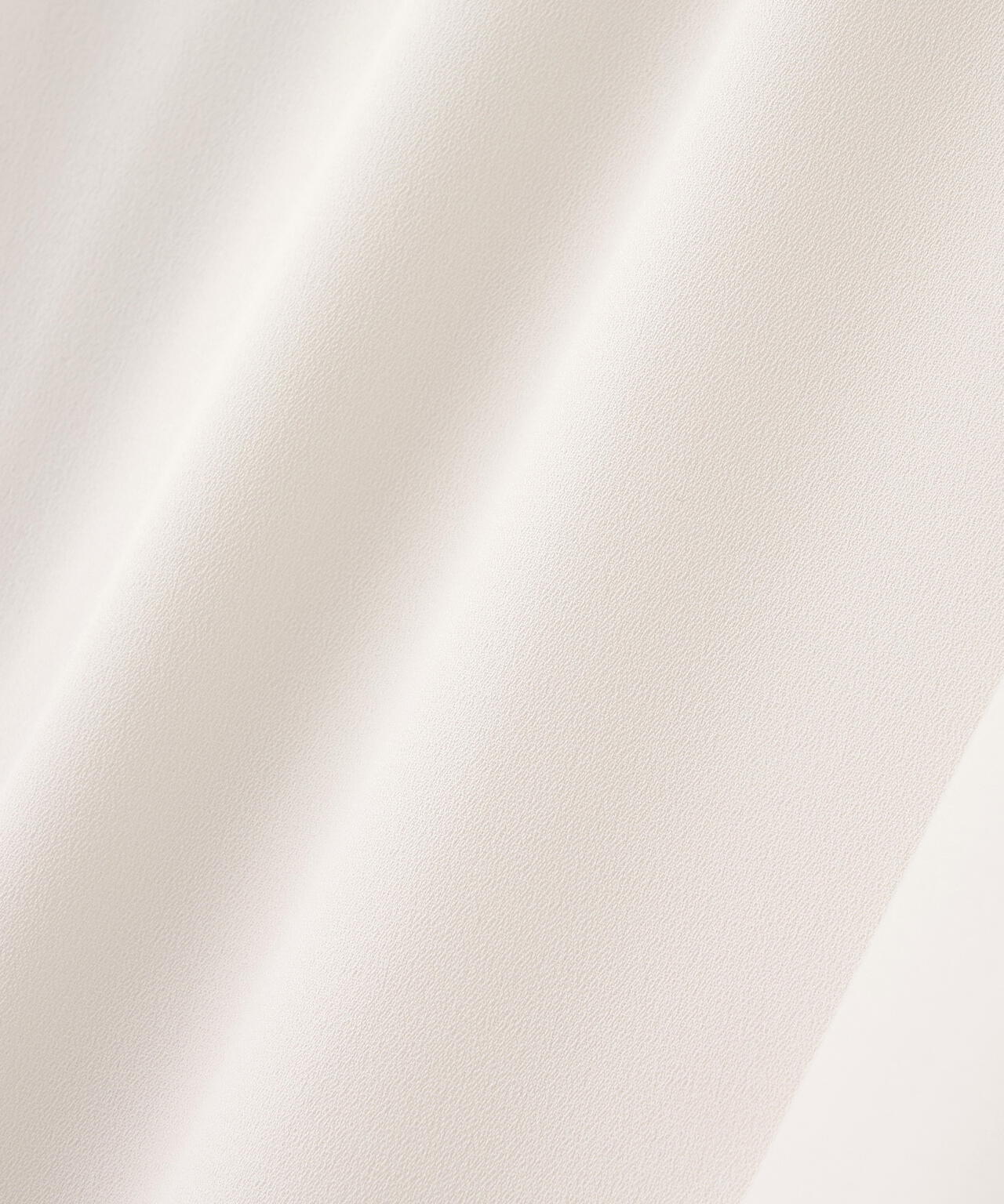 バイカラーフリルネックブラウス