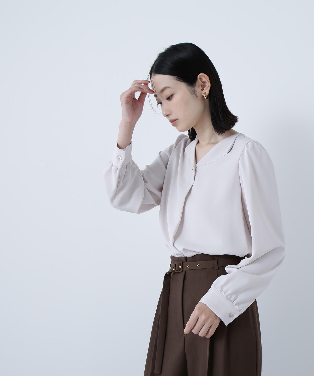 スキッパーメタルポイントブラウス