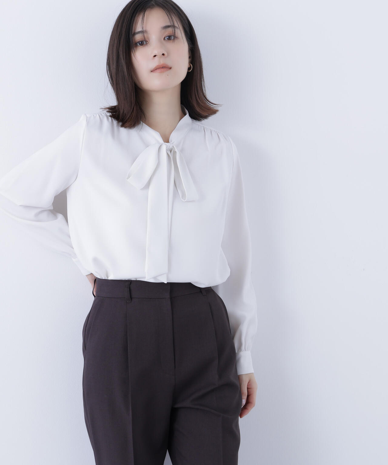 リボンボウタイブラウス