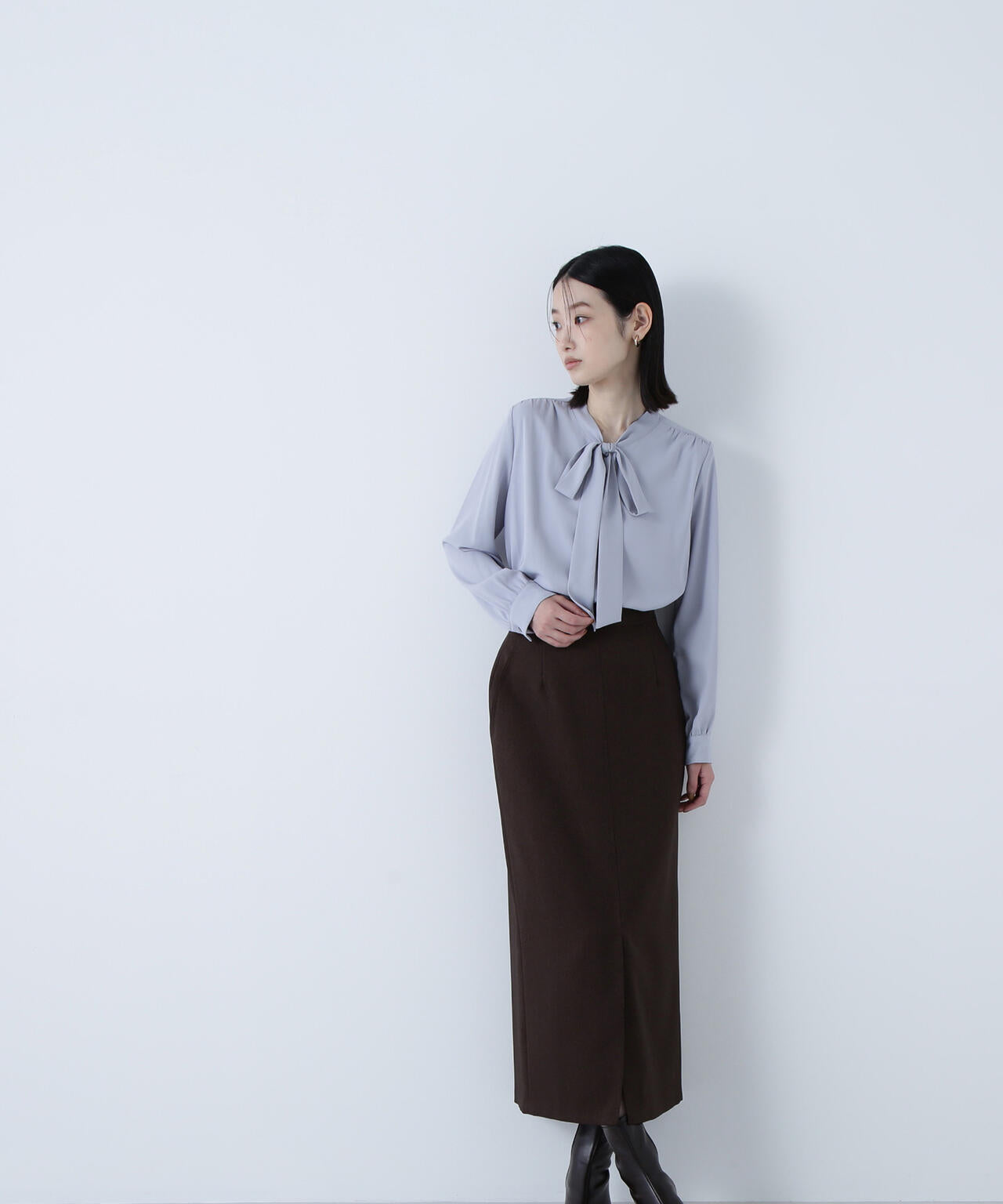 リボンボウタイブラウス