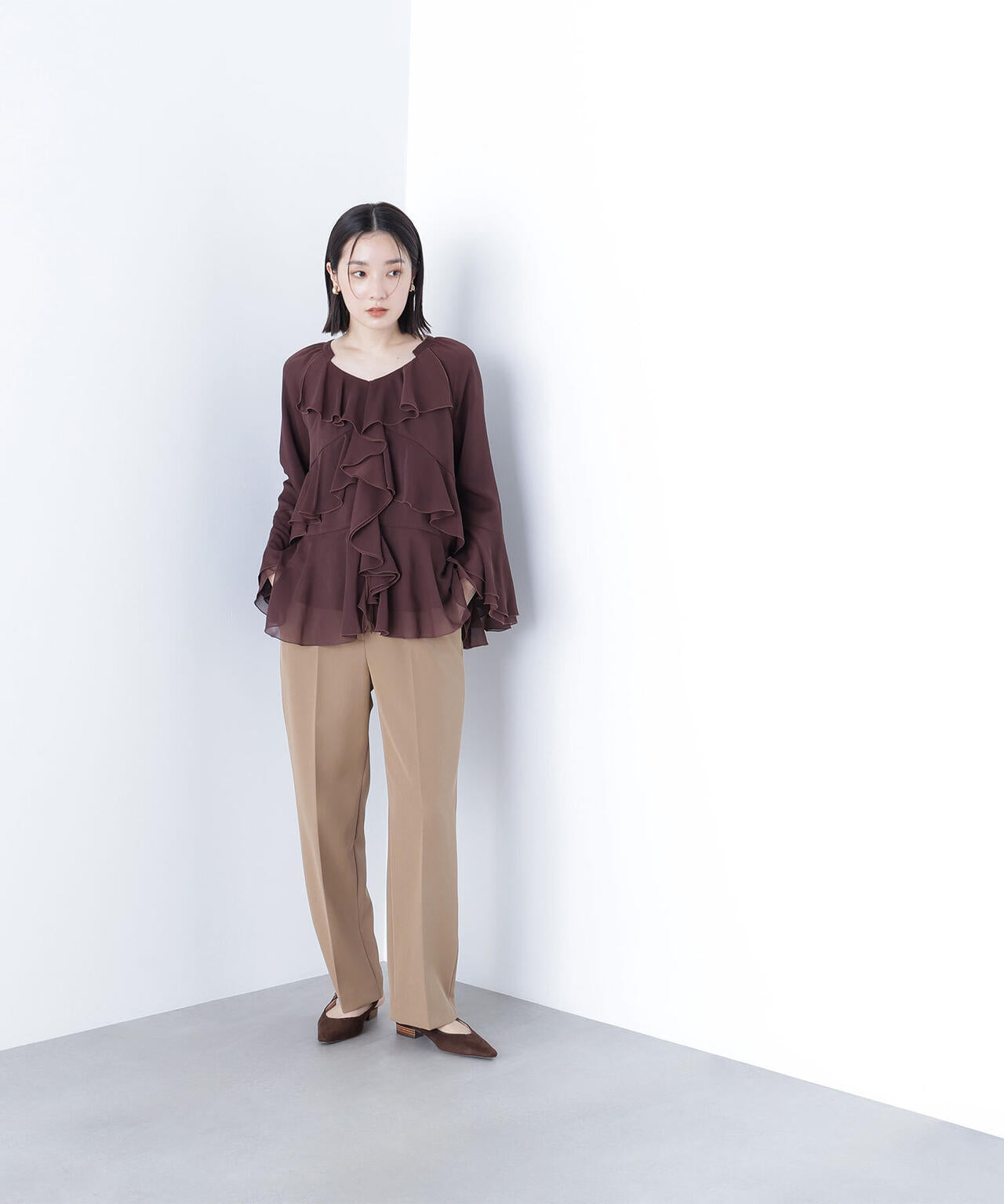 ラッフルフリルチュニックブラウス