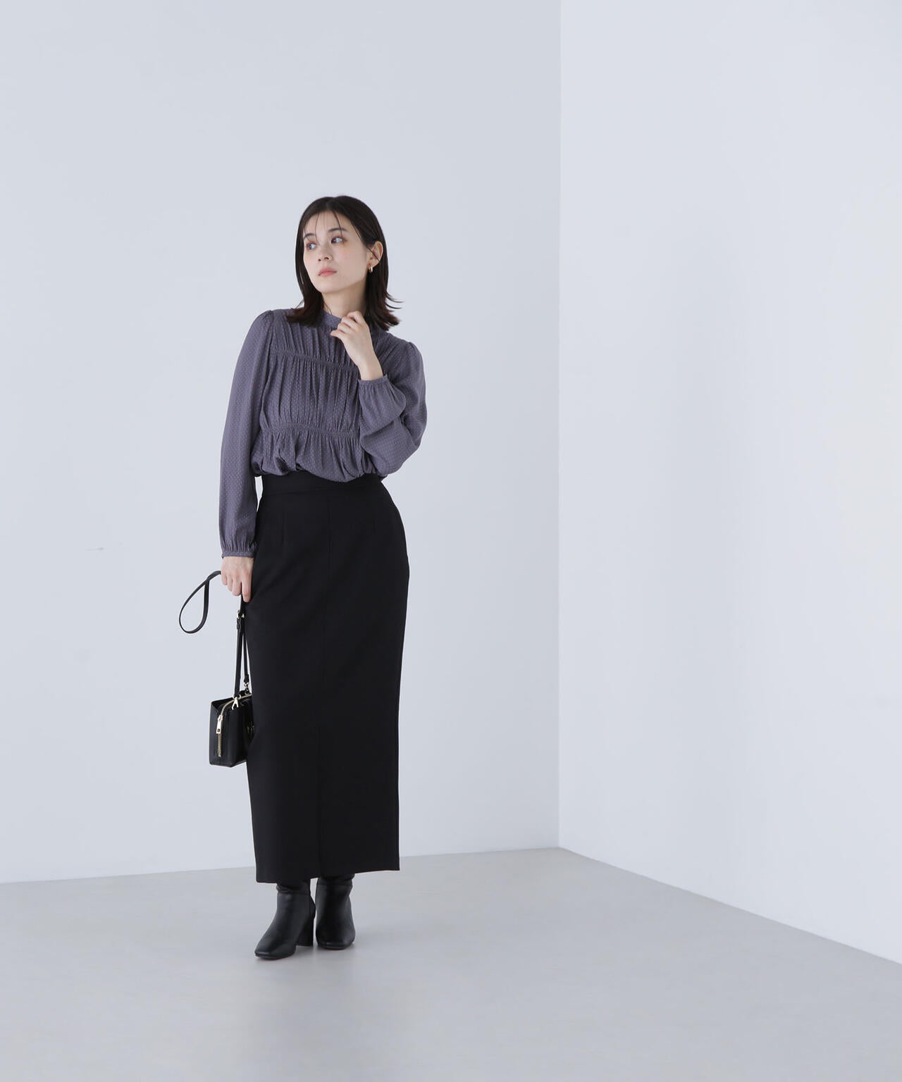 シャーリングデザインブラウス | NATURAL BEAUTY BASIC（ナチュラル