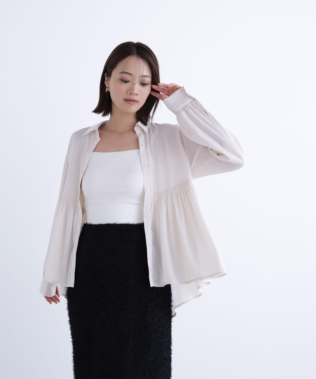 くまさん様 サテンペプラムブラウス くまさん様 サテンペプラムブラウス くまさん様 サテンペプラム