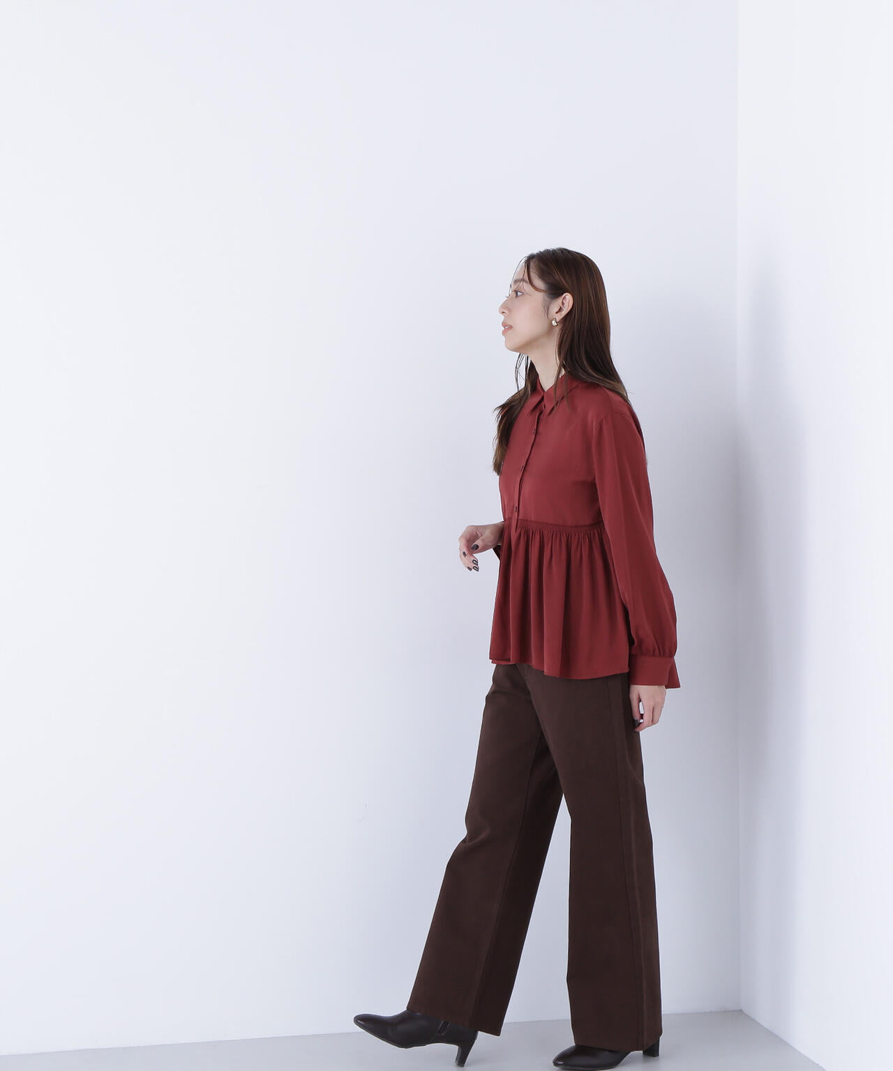 サテンペプラムブラウス | NATURAL BEAUTY BASIC（ナチュラル