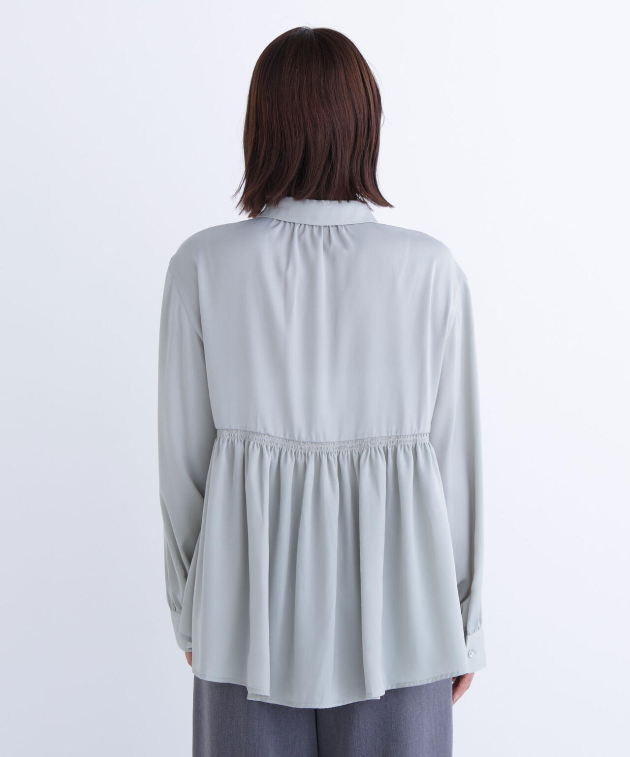 サテンペプラムブラウス