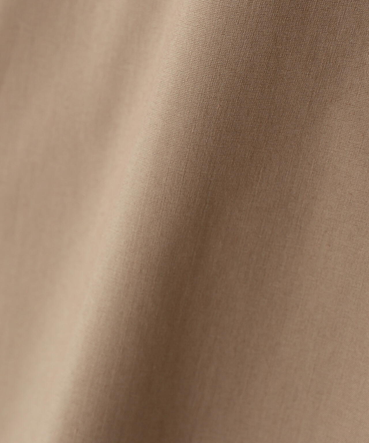 フリルネックスキッパーブラウス