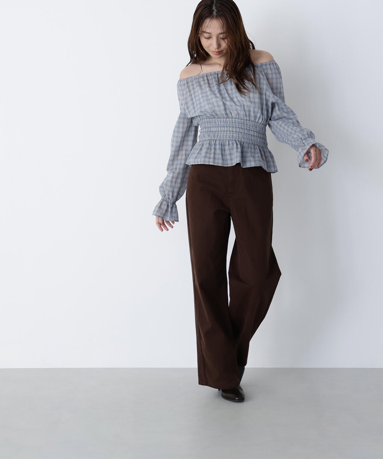 チェックペプラムブラウス