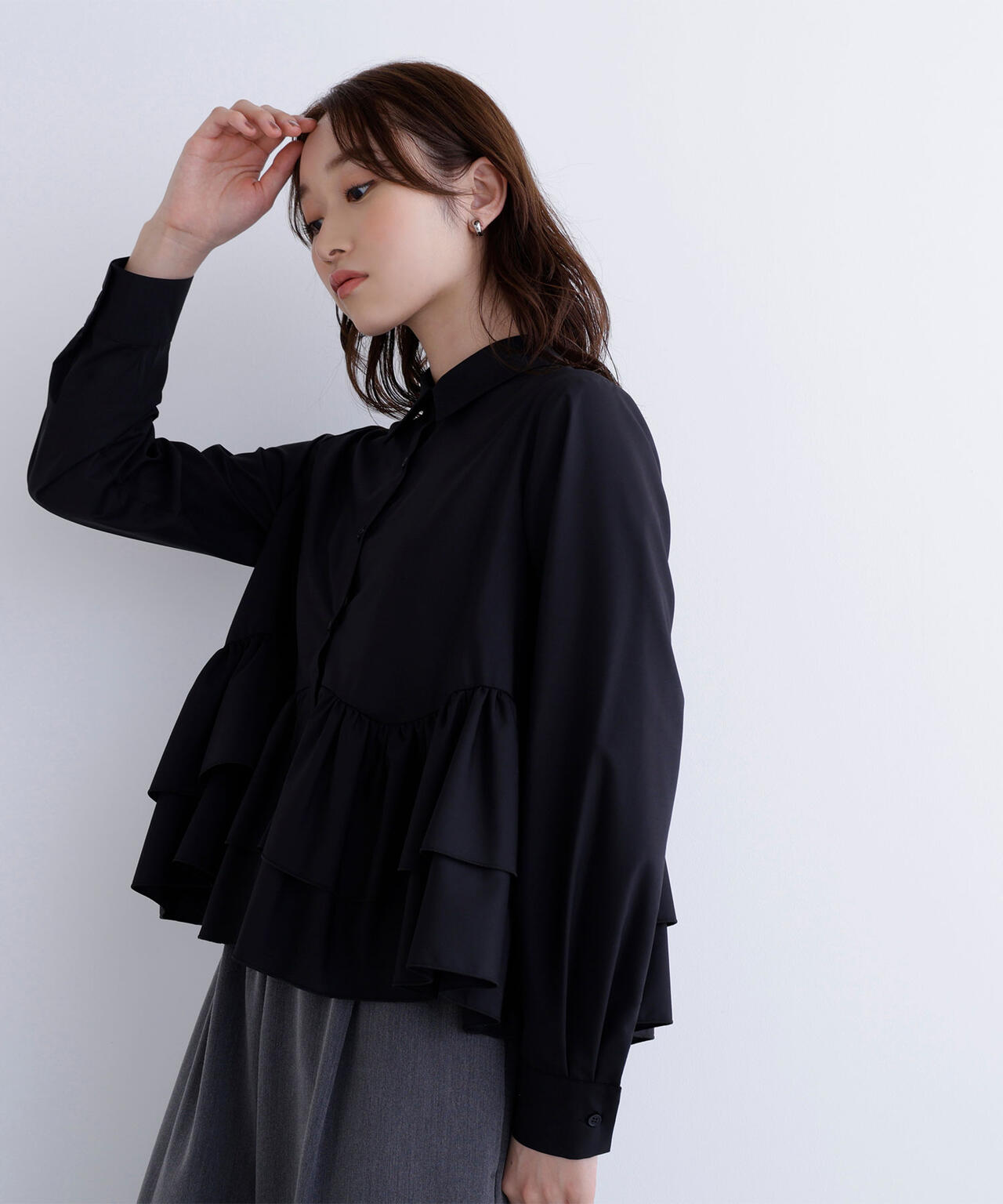 ティアードフリルペプラムブラウス | NATURAL BEAUTY BASIC