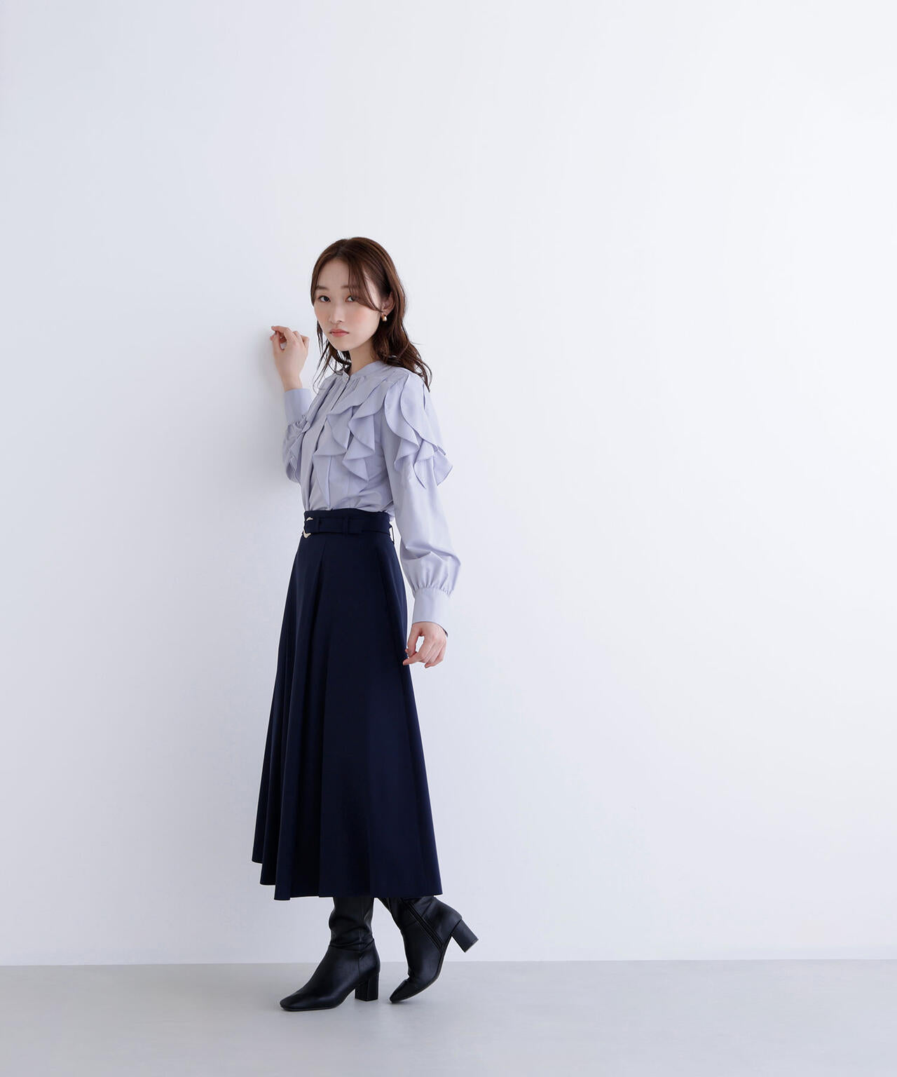 メタルポイントフリルブラウス