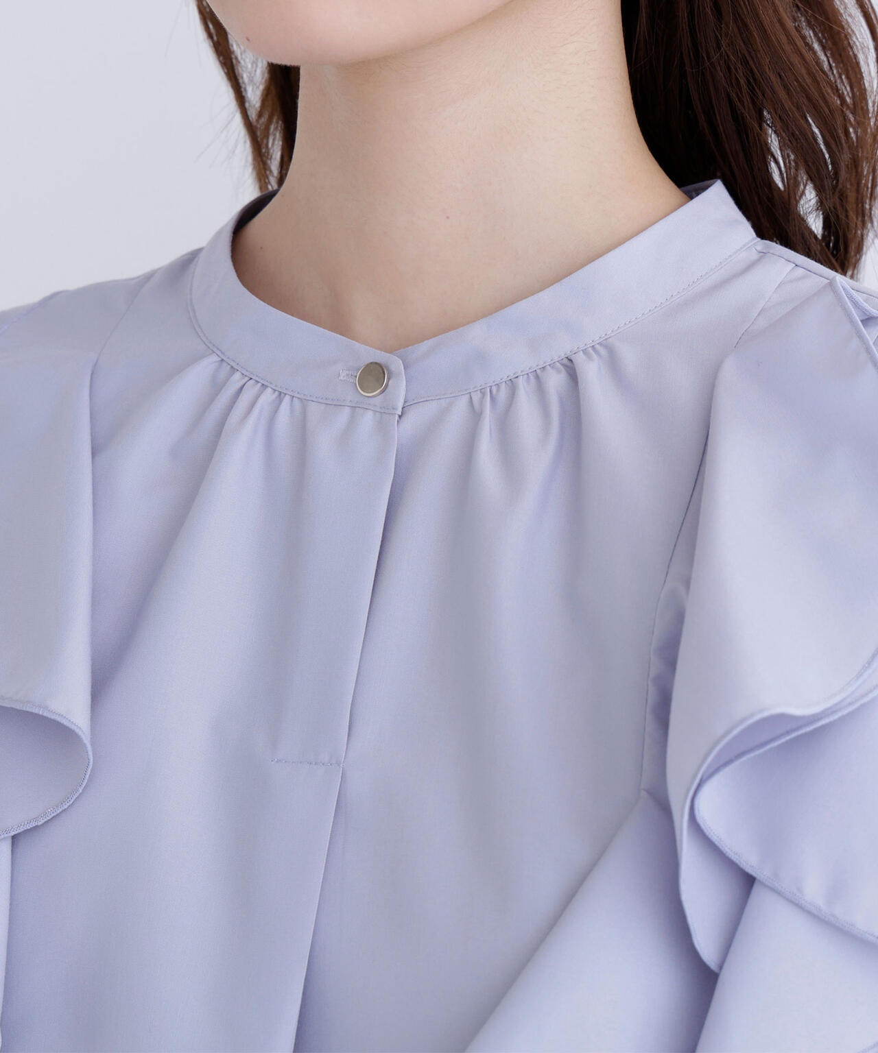 メタルポイントフリルブラウス