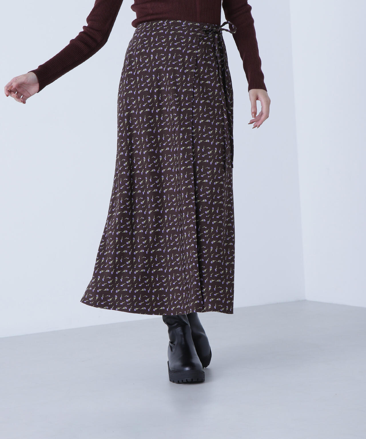 フラワープリントラップスカート