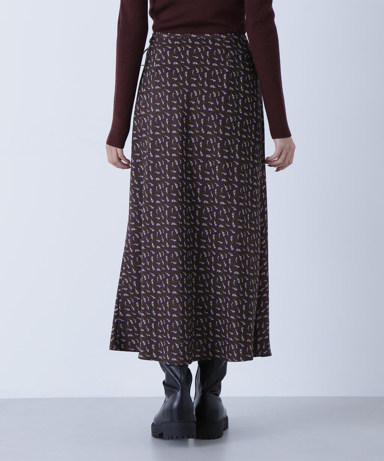 フラワープリントラップスカート