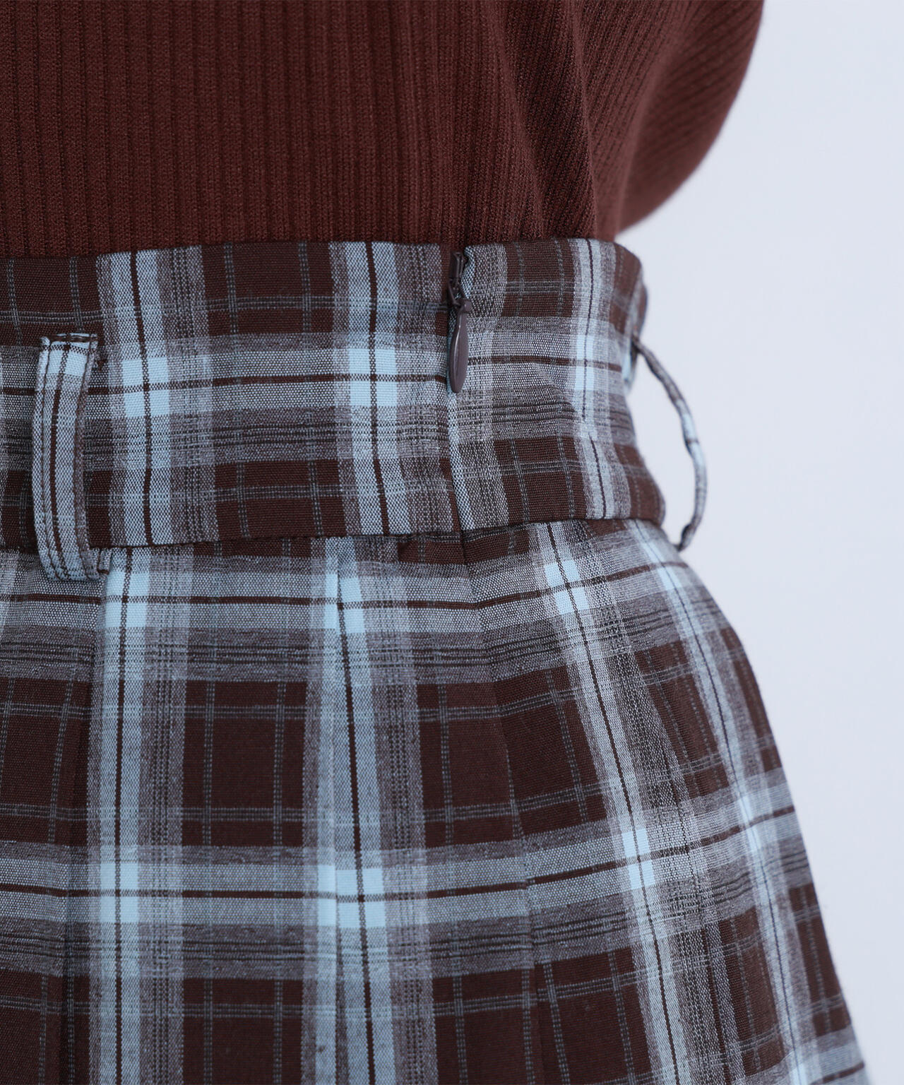 ベルテッドチェックプリーツスカート