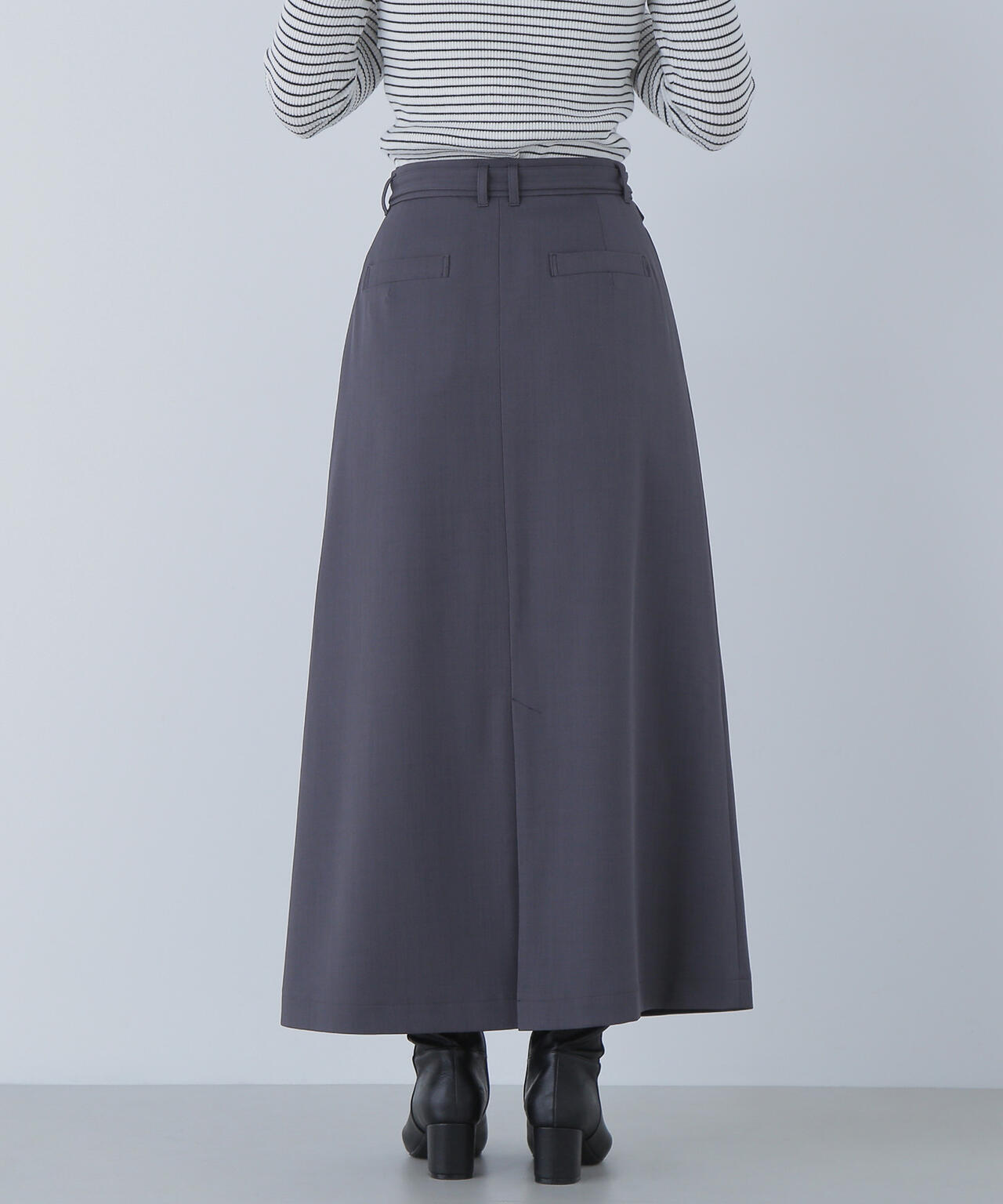 ベルテッドセミフレアロングスカート