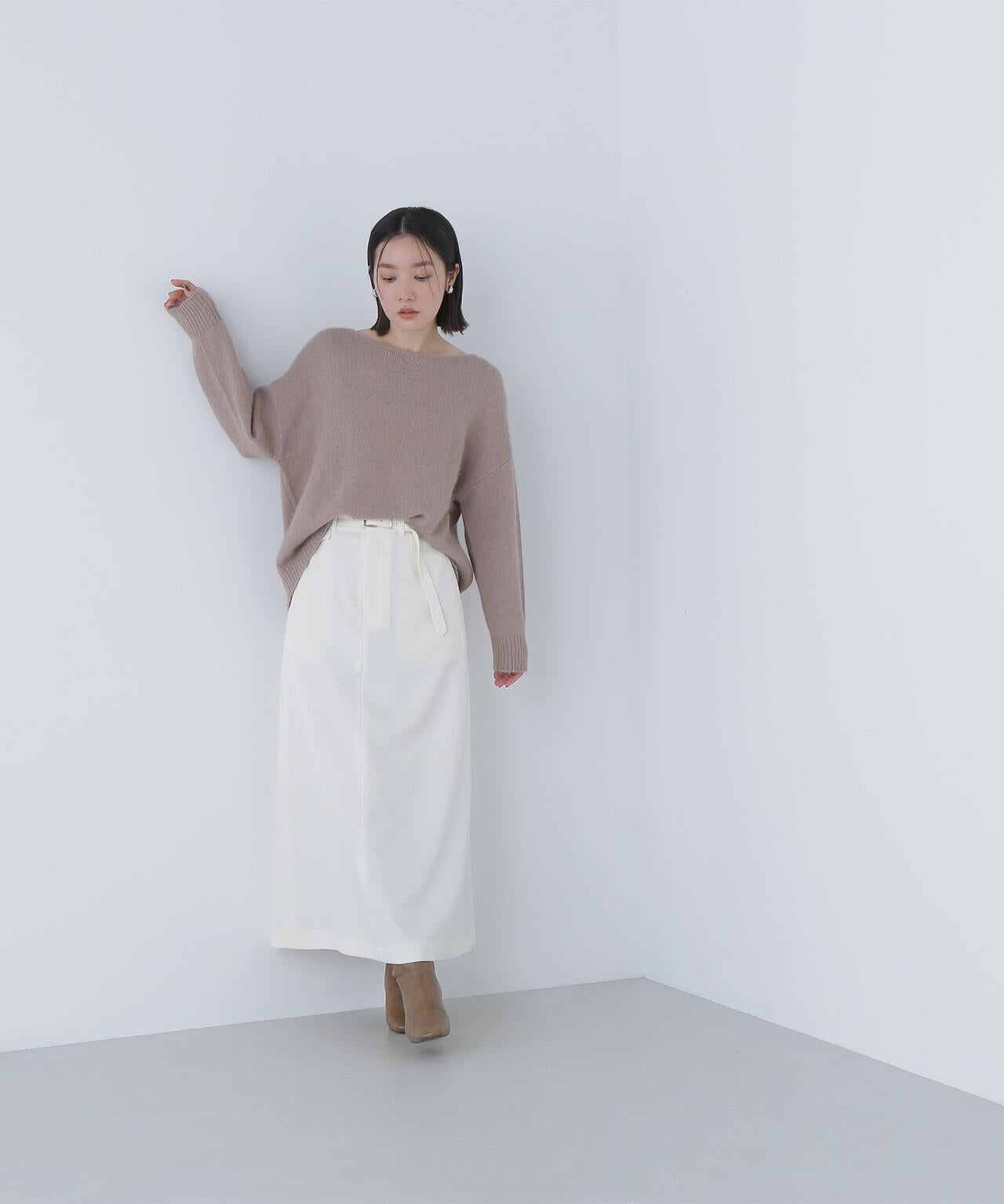 ベルテッドセミフレアロングスカート