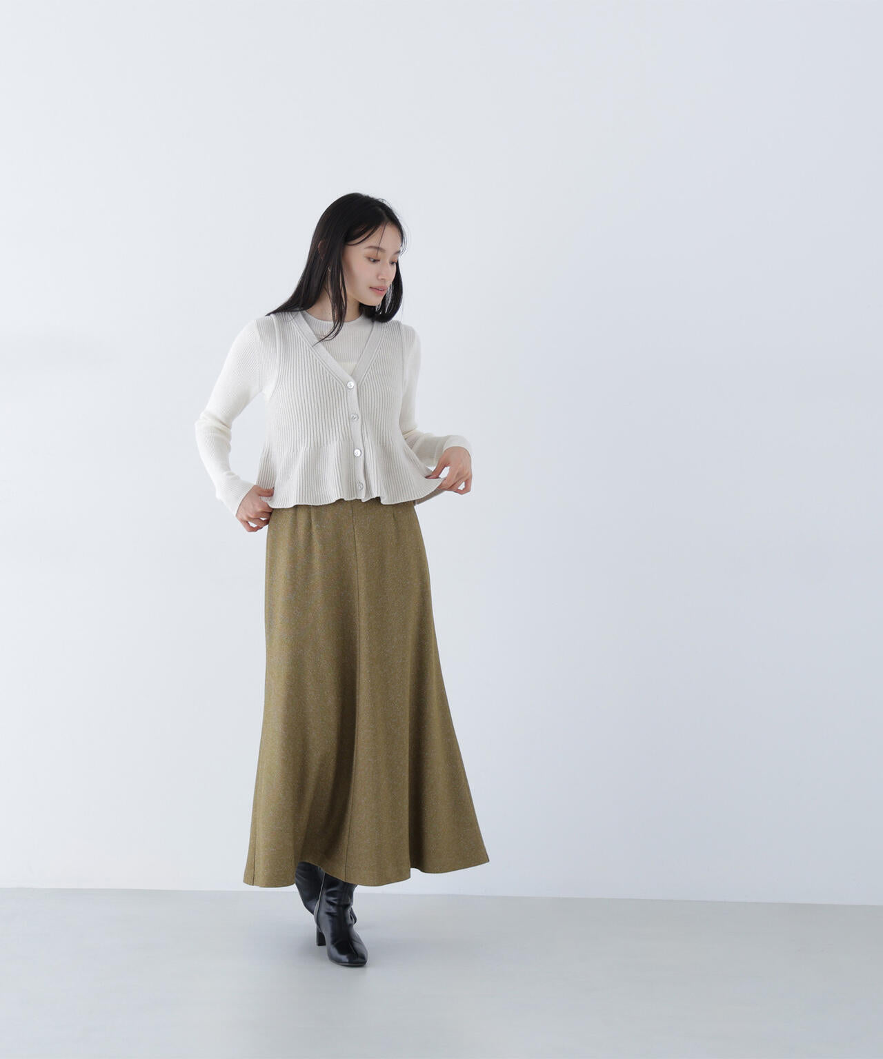 ナチュラルビューティーベーシック ループツイードタイトスカート ネップツイードナロースカート | NATURAL BEAUTY BASIC（ナチュラル