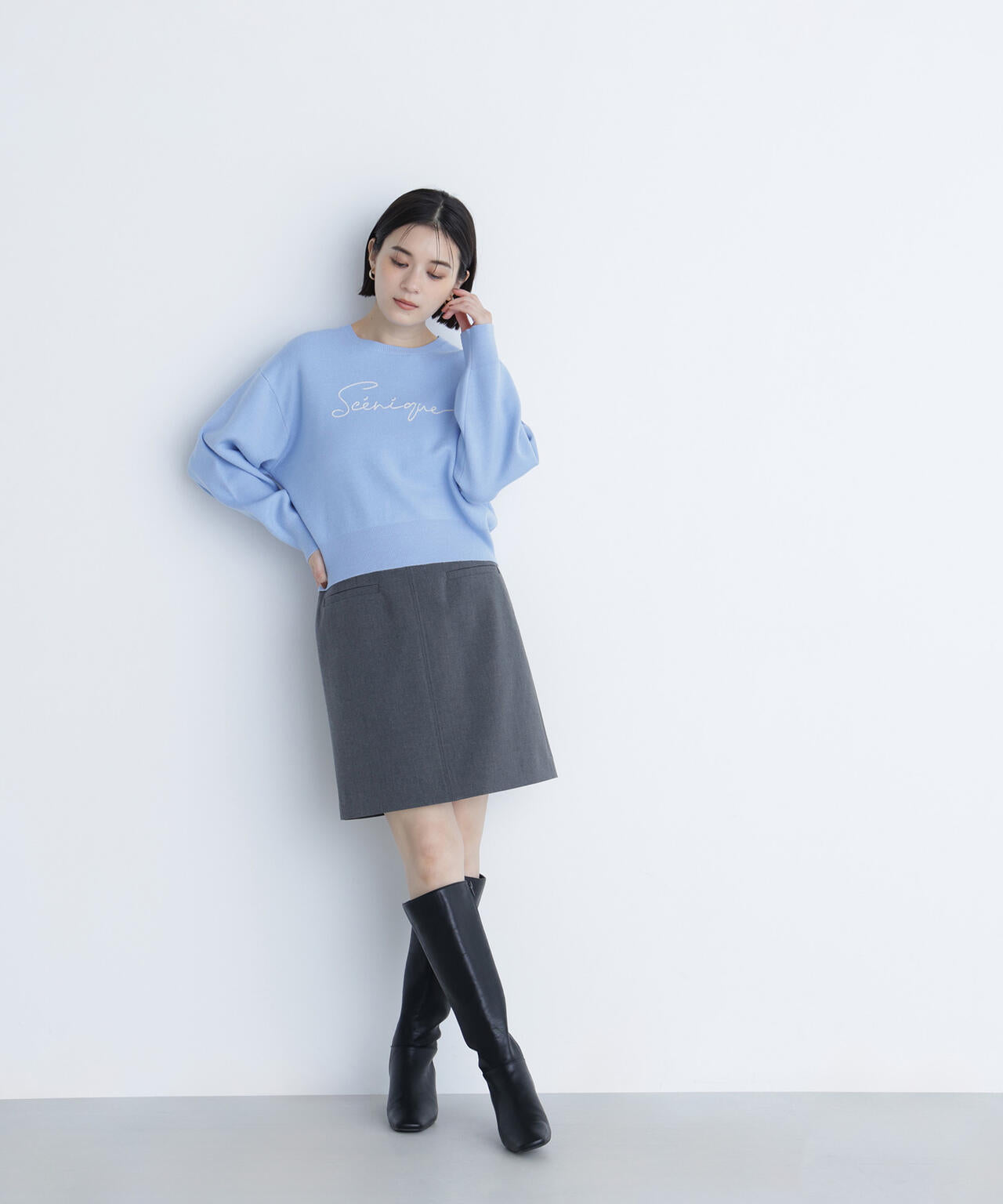 ポケットディテールミニスカート