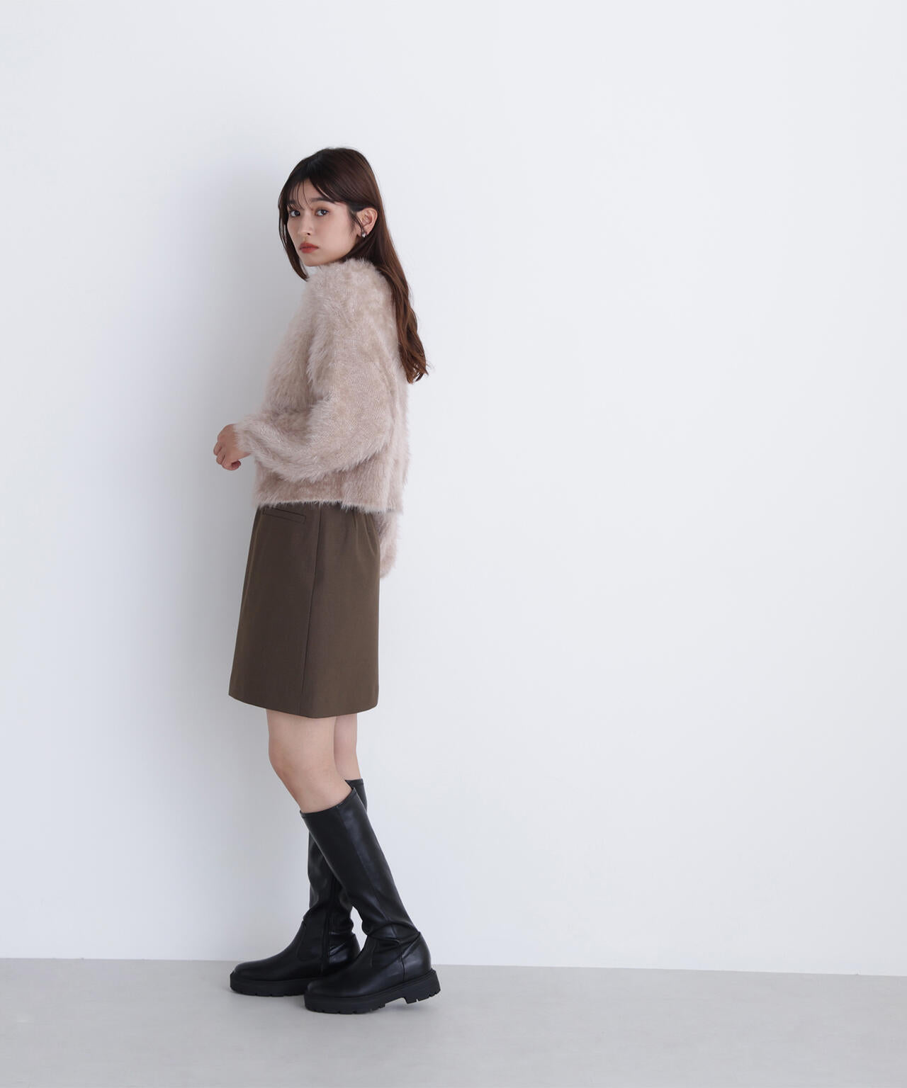 ポケットディテールミニスカート